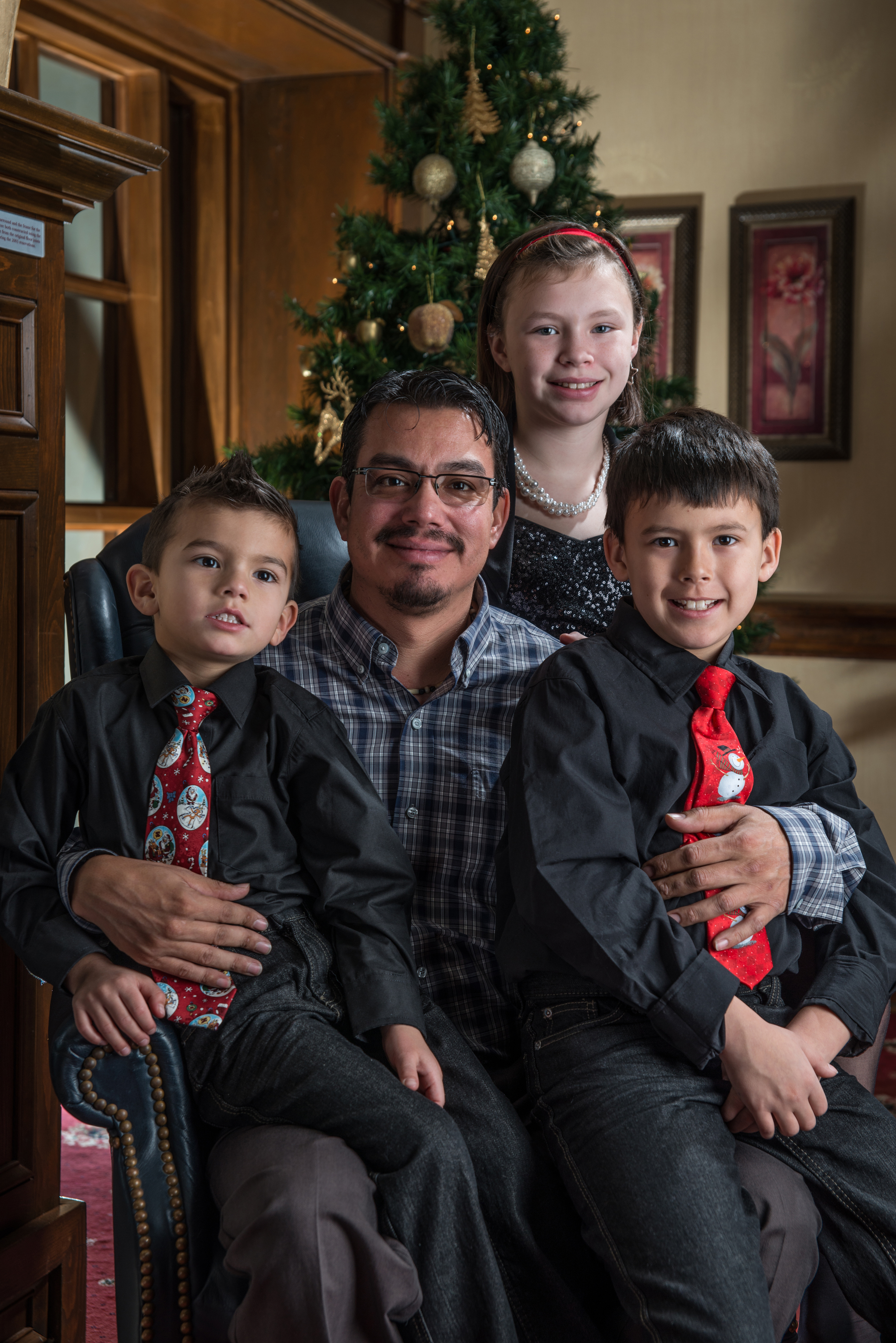Scotia McLeod Family Christmas sitting 2
