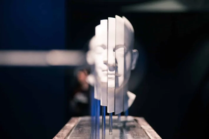 The Hurwitz Singularity by Jonty Hurwitz, as part of Illusion at Science Gallery Dublin. Germany Premiere. Art power plant Leipzig presents the exhibition ILLUSION, curated by the Science Gallery, Trinity College. 