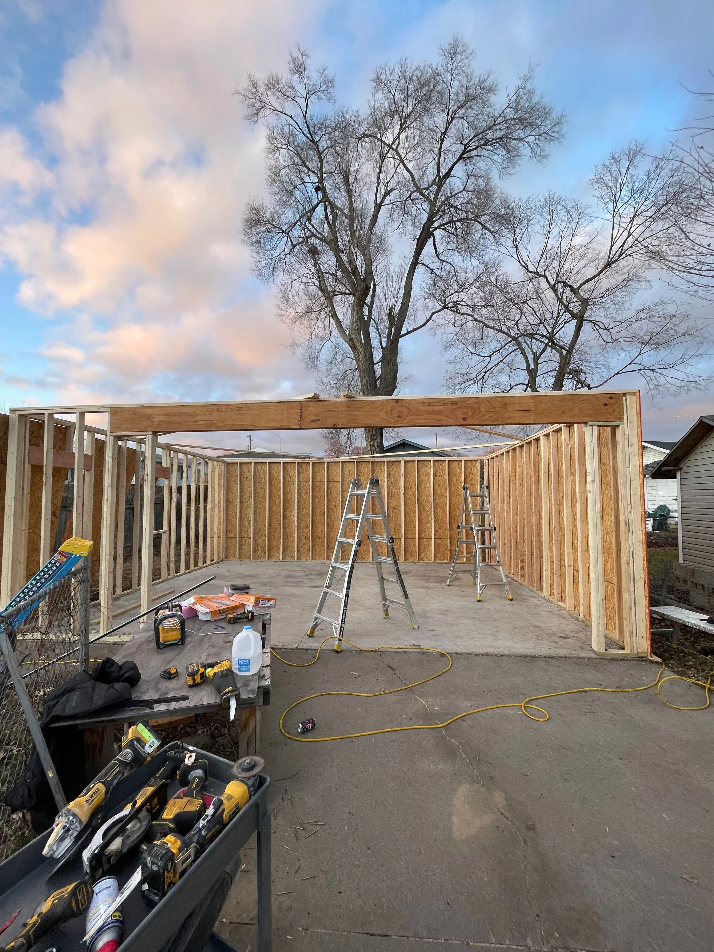 Garage Build 05.jpeg