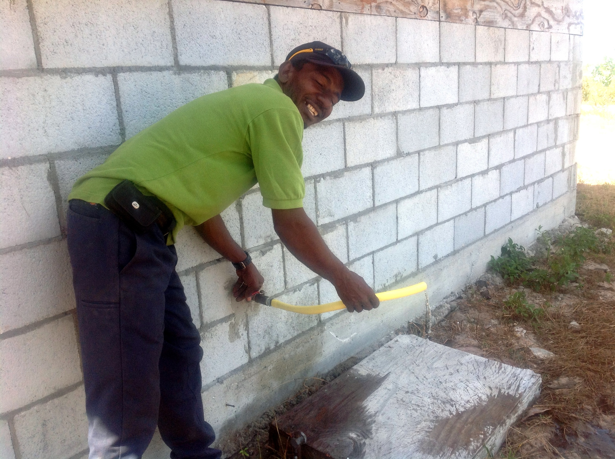 watermaker in Rum Cay (3).JPG