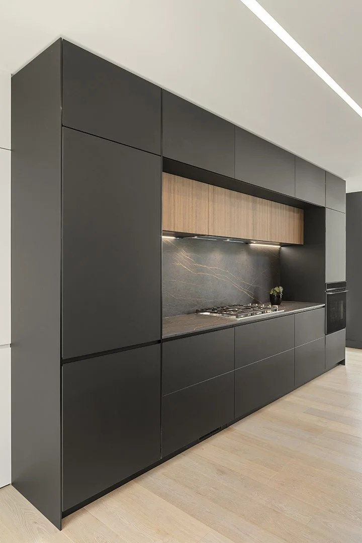 230921_12550 Beach Cir_106.jpg