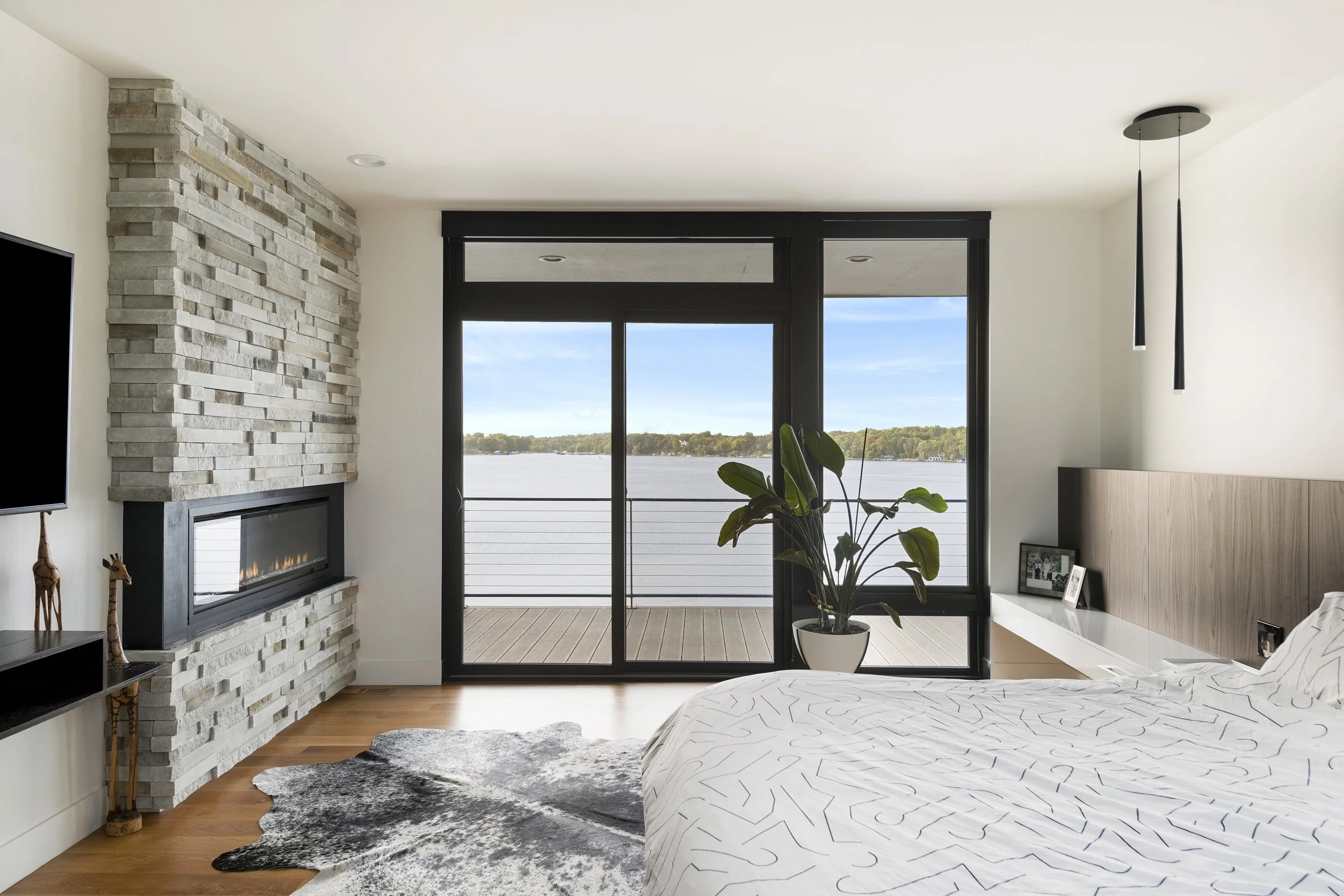 Three Points Blvd_049.jpg