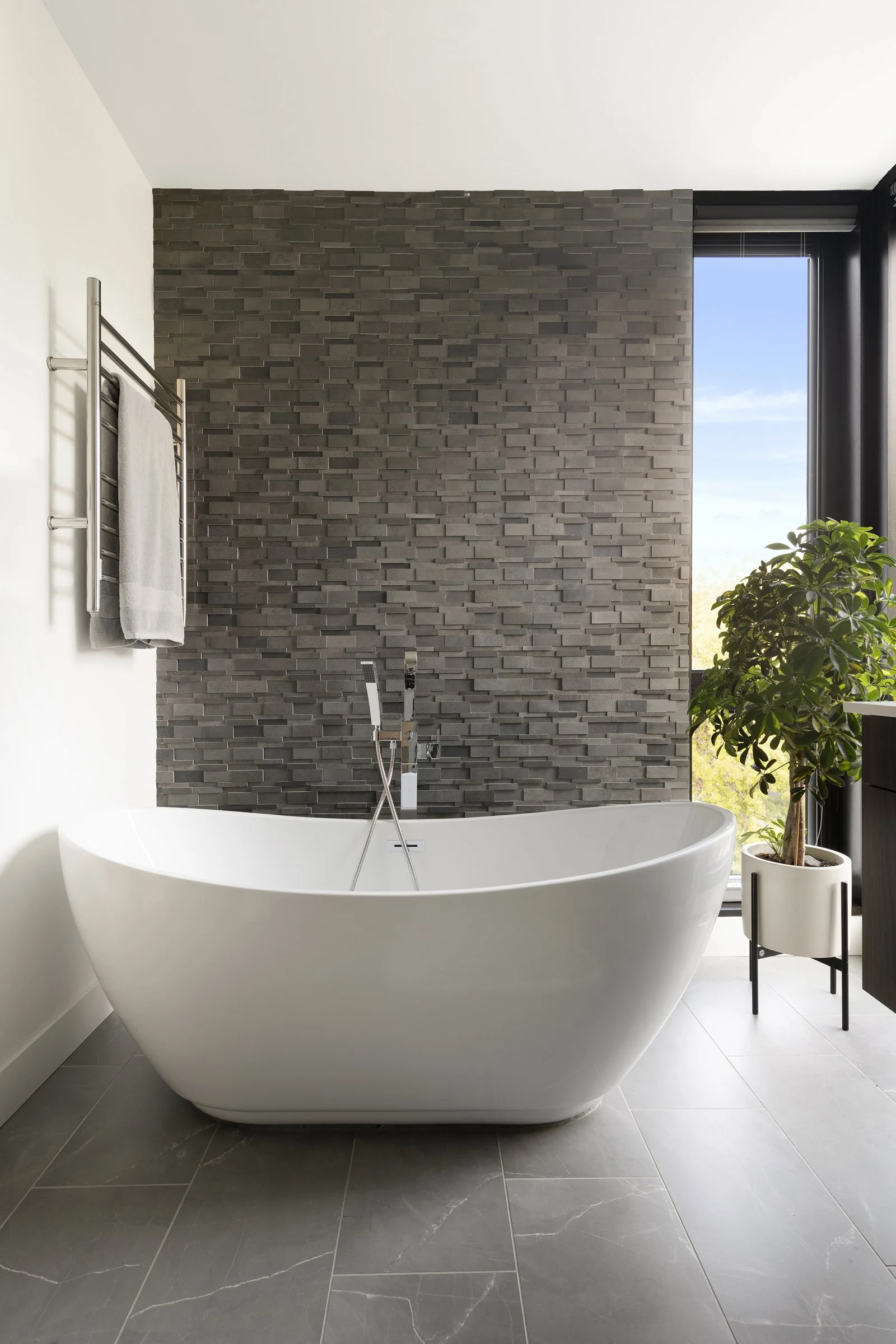 Three Points Blvd_052.jpg