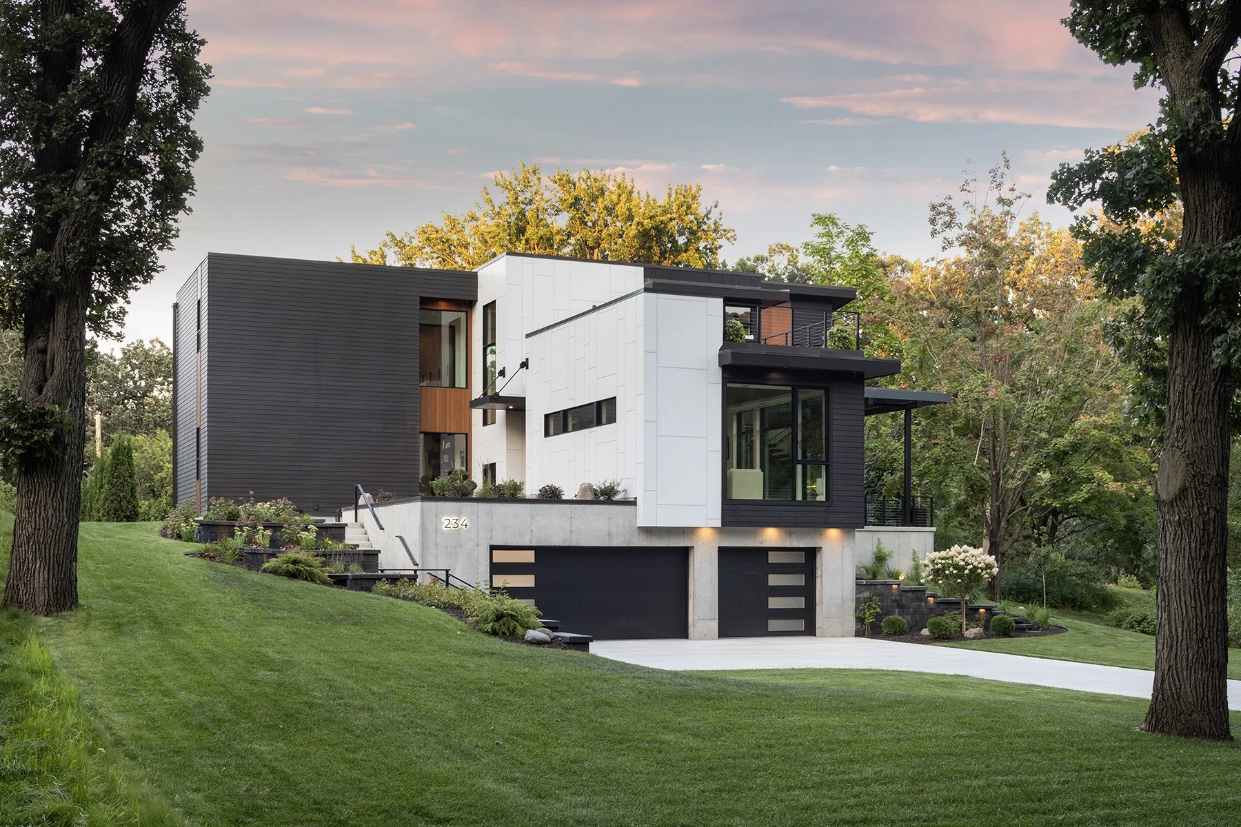 240812_234 Ski Hill Rd_224.jpg