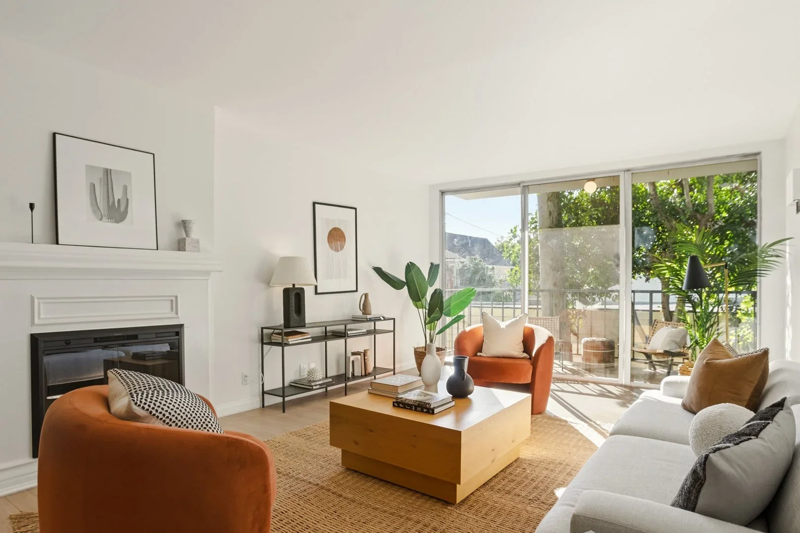 Just Listed! | 1351 N Crescent Heights Blvd #113