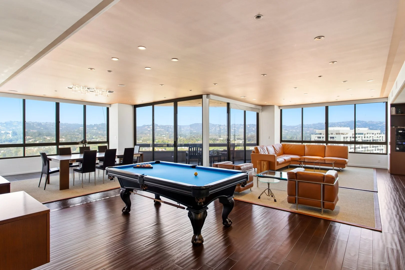 Just Listed | 10430 Wilshire Blvd. #1602
