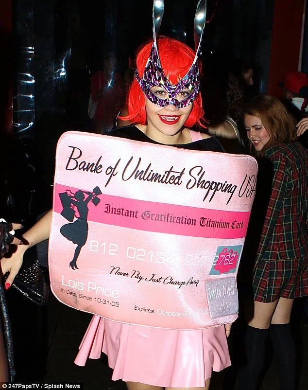 rita ora 2.jpg