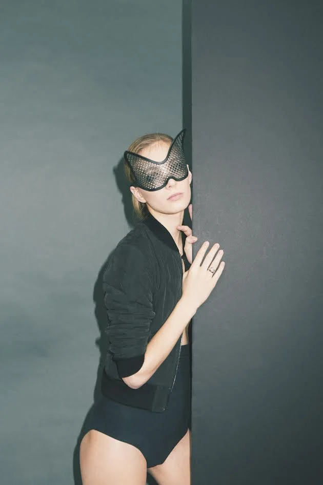 mask.jpg