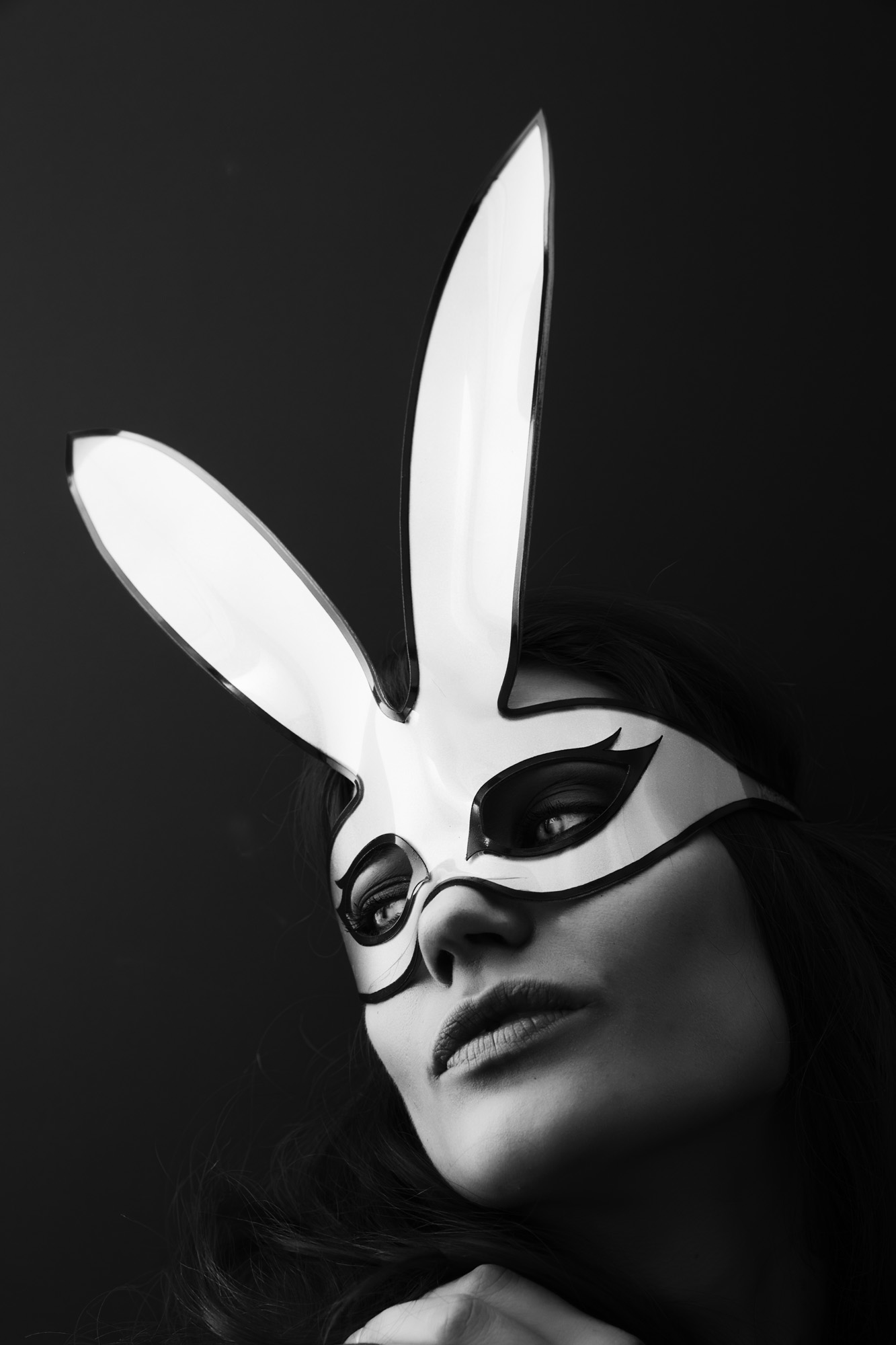 Bunny Mask - White/Black Edge