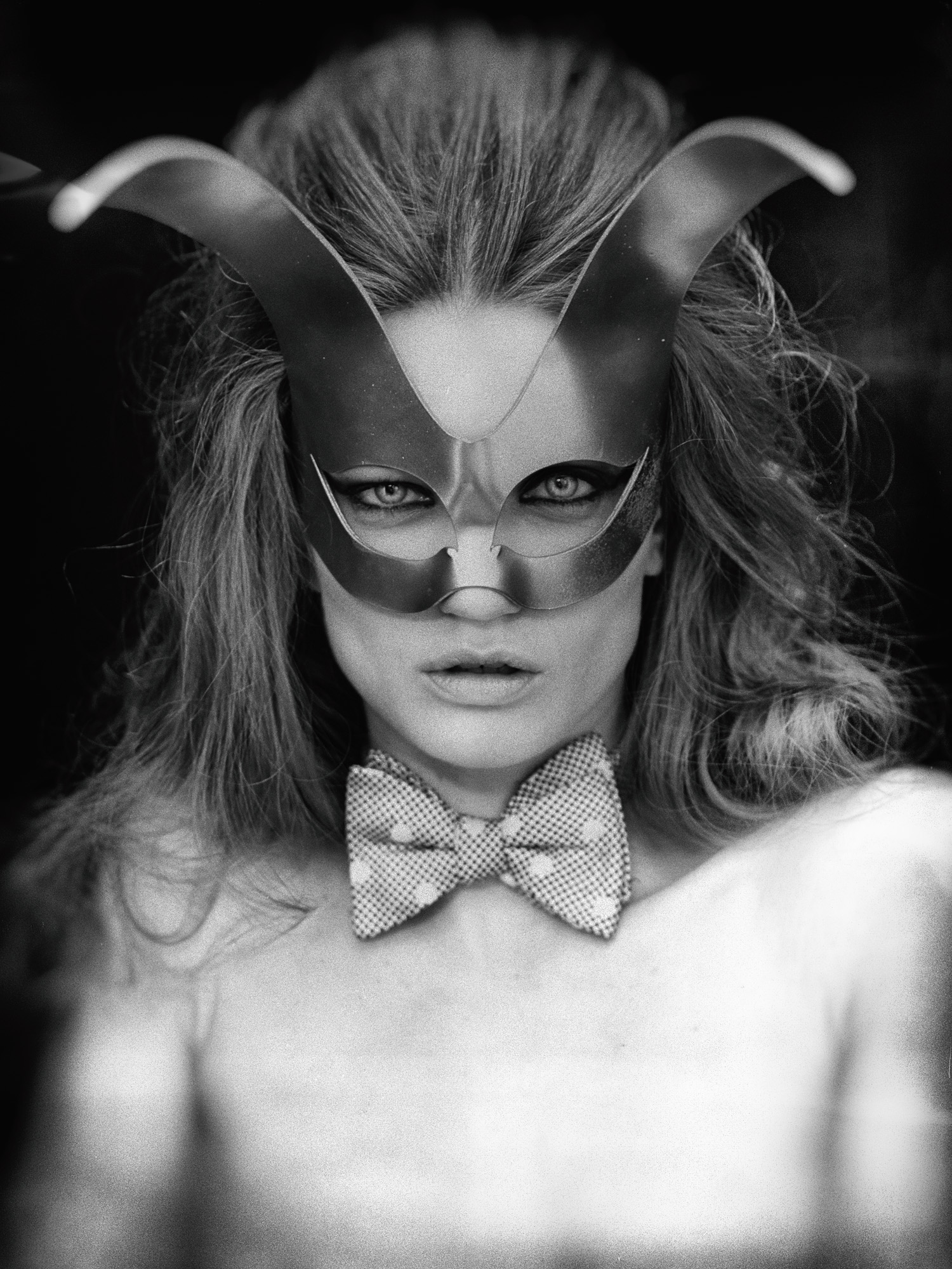 P: Adrian Nina M: Lyoka Tyagnereva