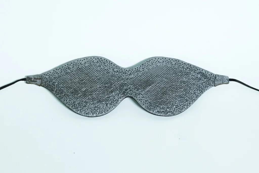 Lace Blindfold - Grainy Metallic
