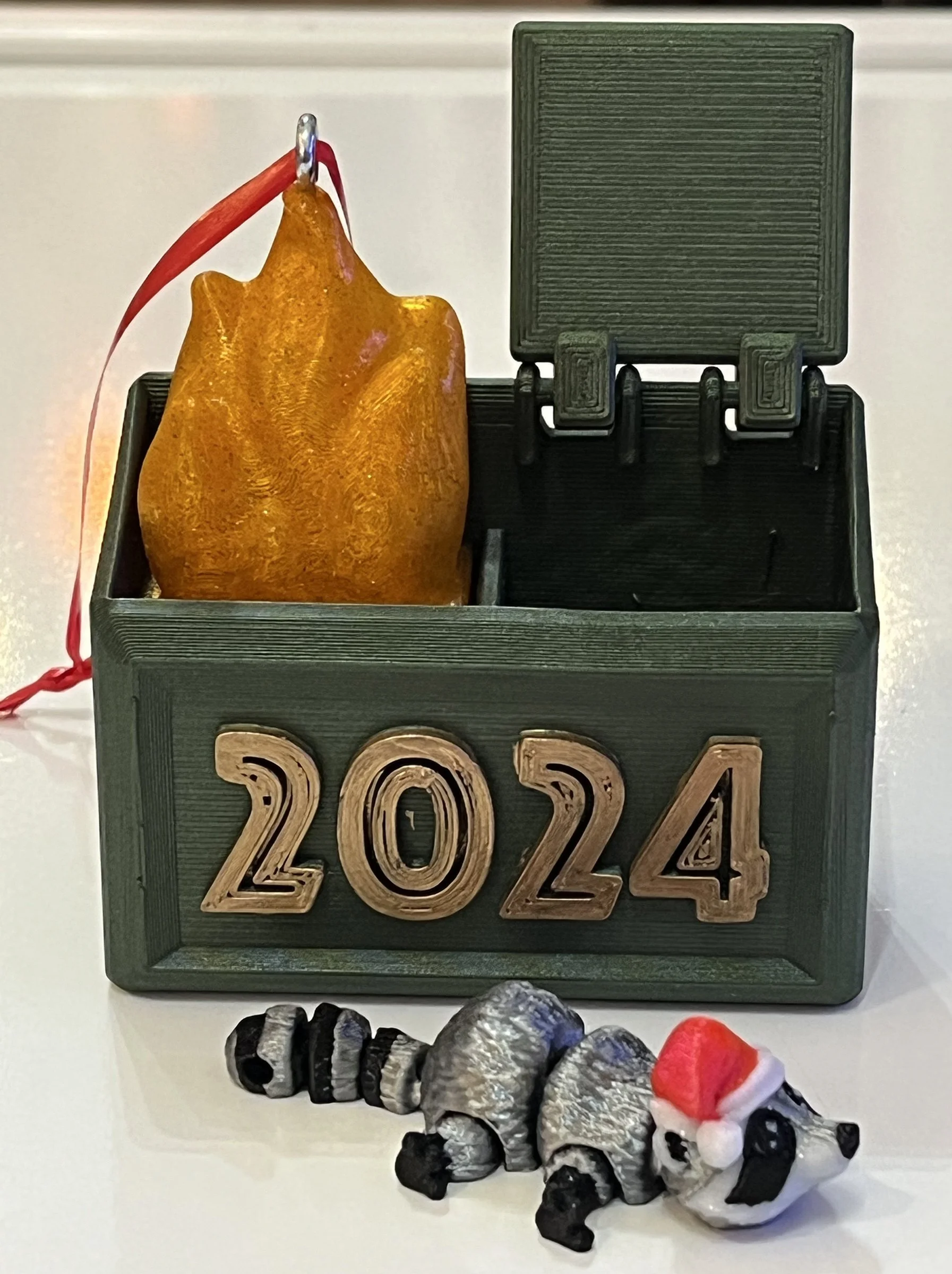 Ornament_DumpsterFire2.jpg