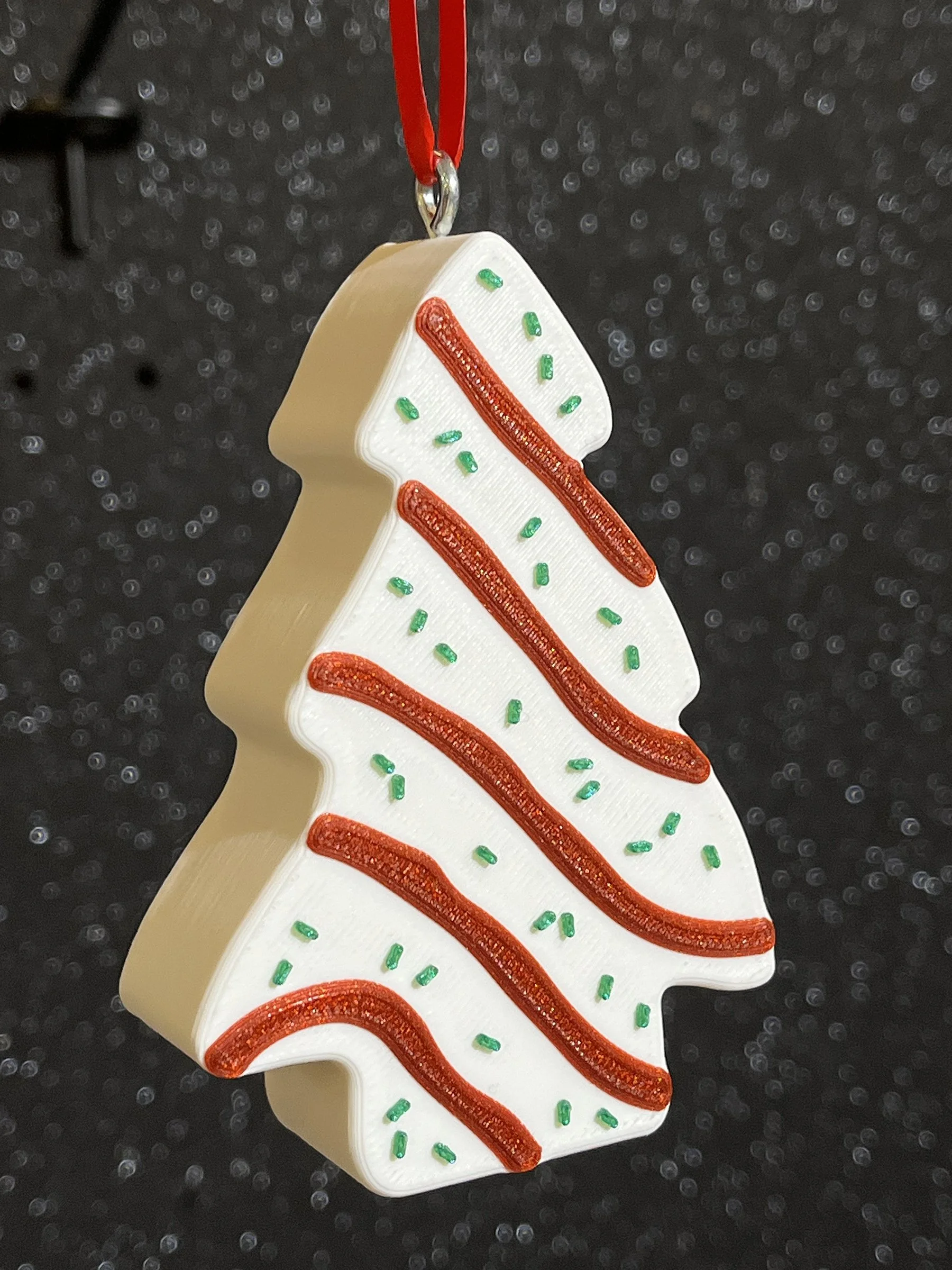 Ornament_ChristmasCake1.jpg