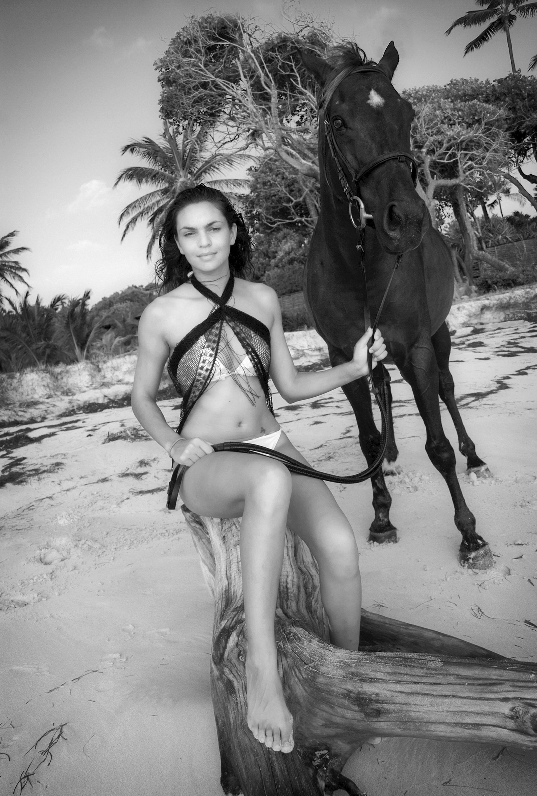 Susannh-Mustique.jpg