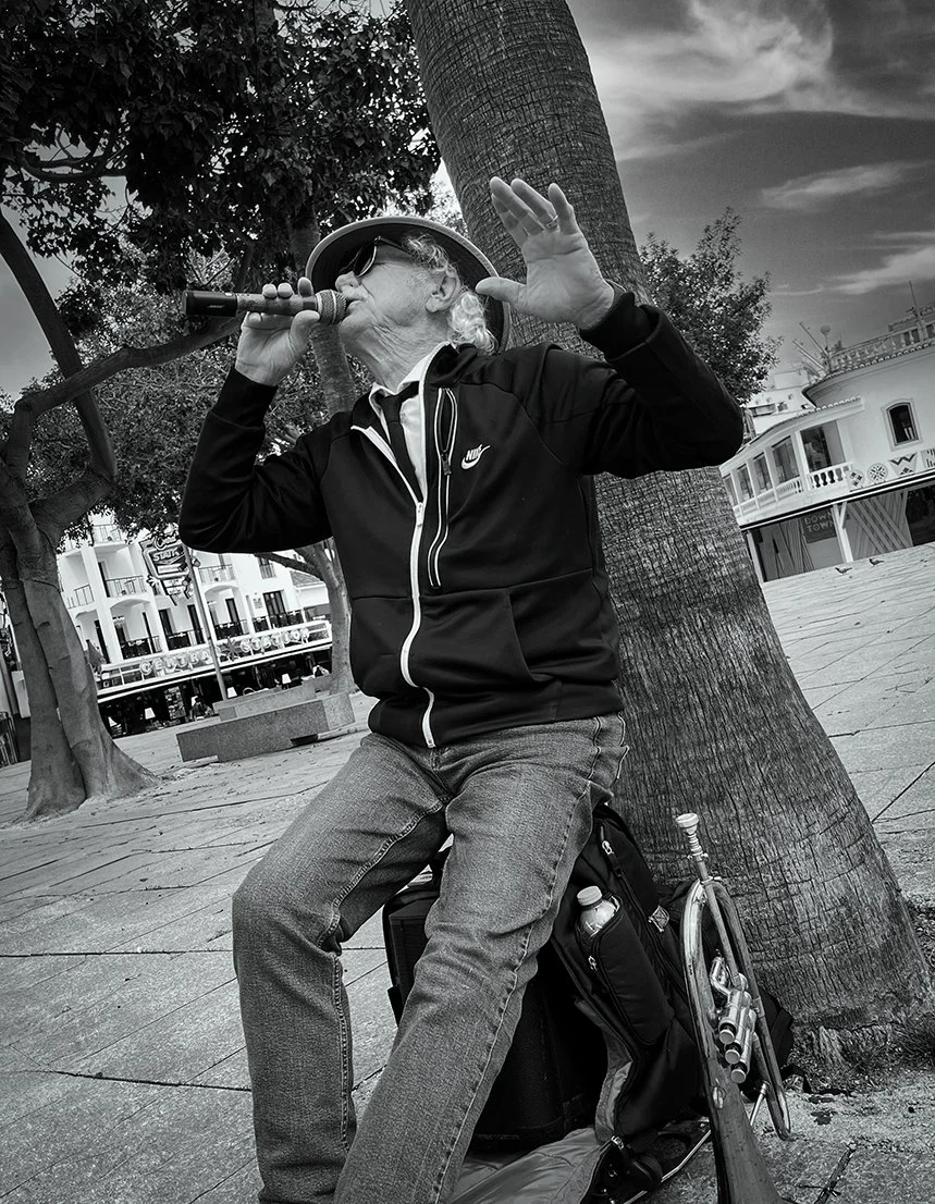 IMG_2553-BW.jpg