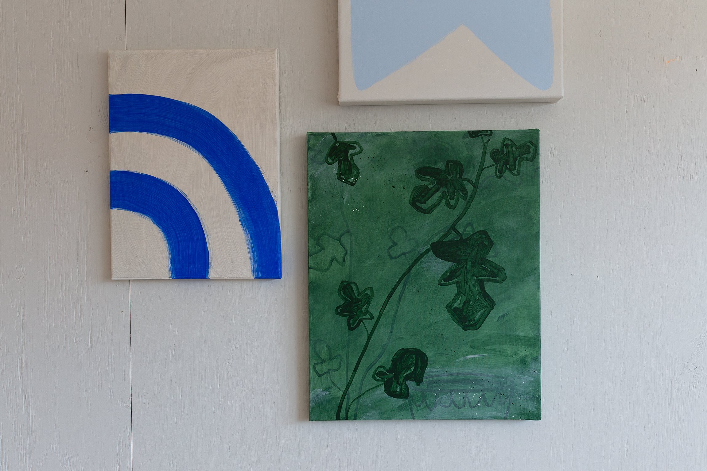 Seeking to create works that feel joyful and alive