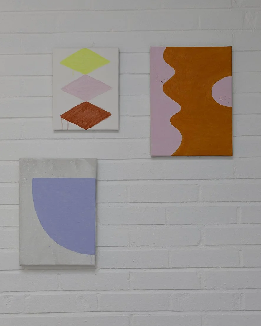 poppy deconstrukted abstrakt tavla in situ konstnär sonja dahlgren.jpg