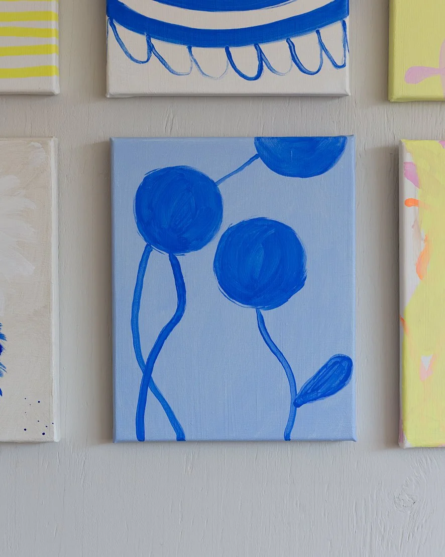 blue flowers 2 konstnär sonja dahlgren.jpg