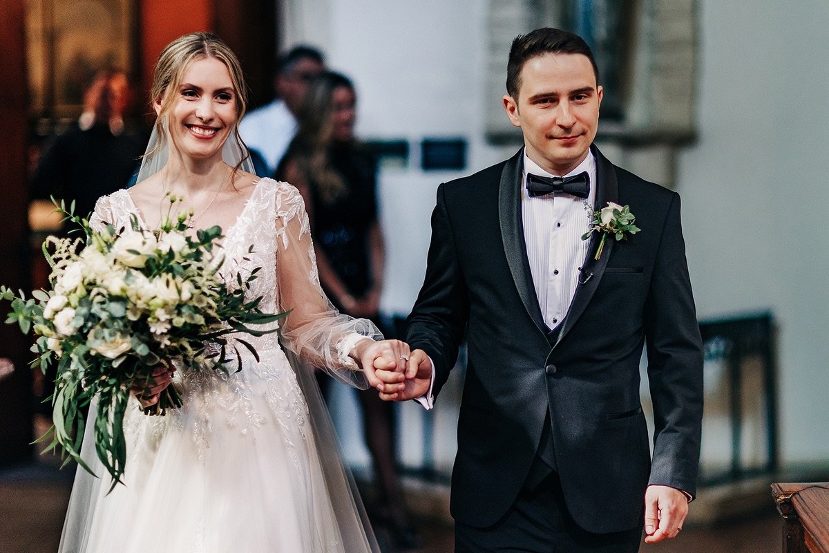 It was a pleasure to be there for Lisa and Leandro&rsquo;s beautiful intimate wedding at the @oxford.oratory just a stones throw from the city.

We had a challenging time with literally four seasons in a day but that didn&rsquo;t stop them from makin
