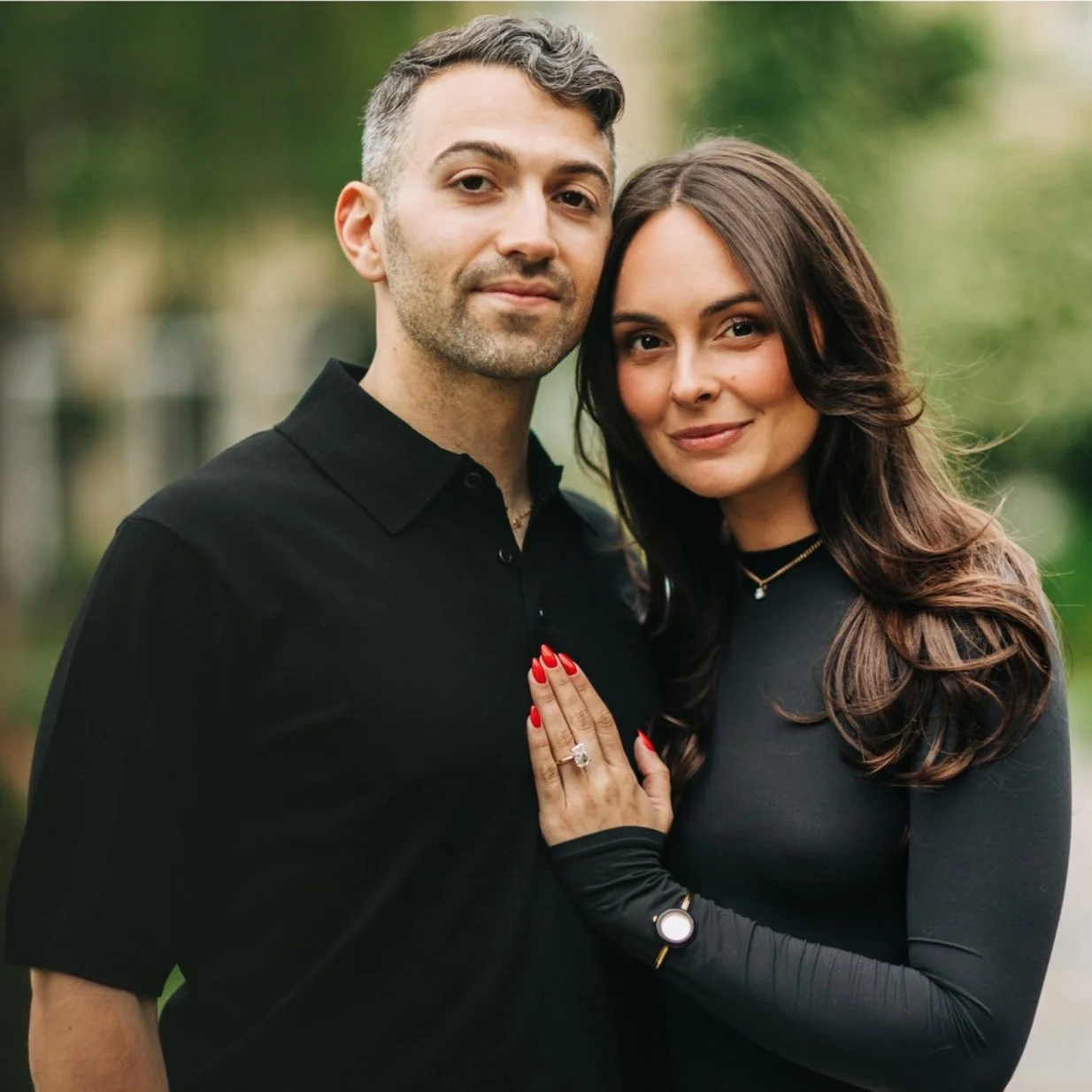 How to Capture the Perfect Surprise Proposal: 
A Photographer’s Guide