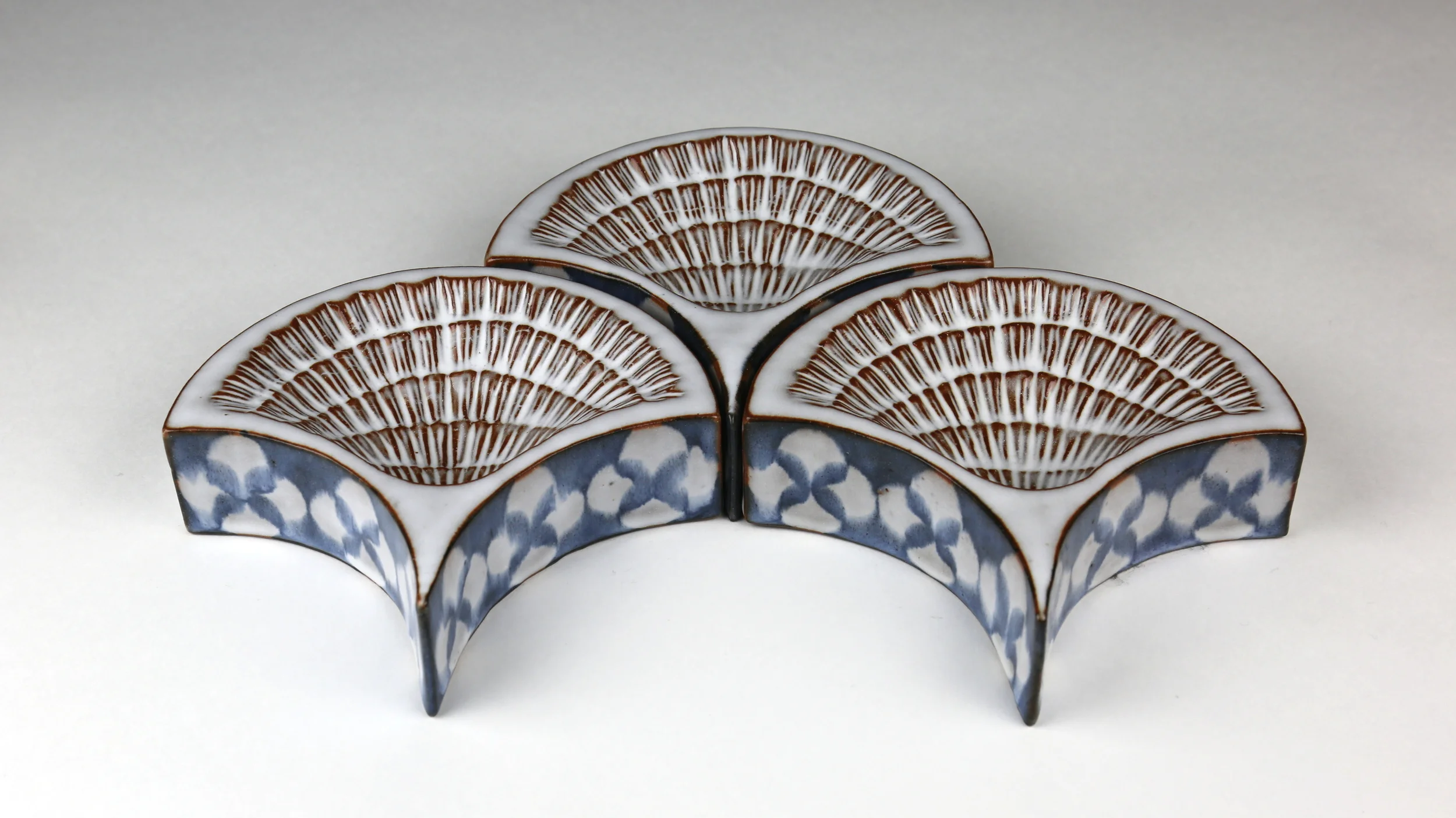 Tessellating Epergne Dishes