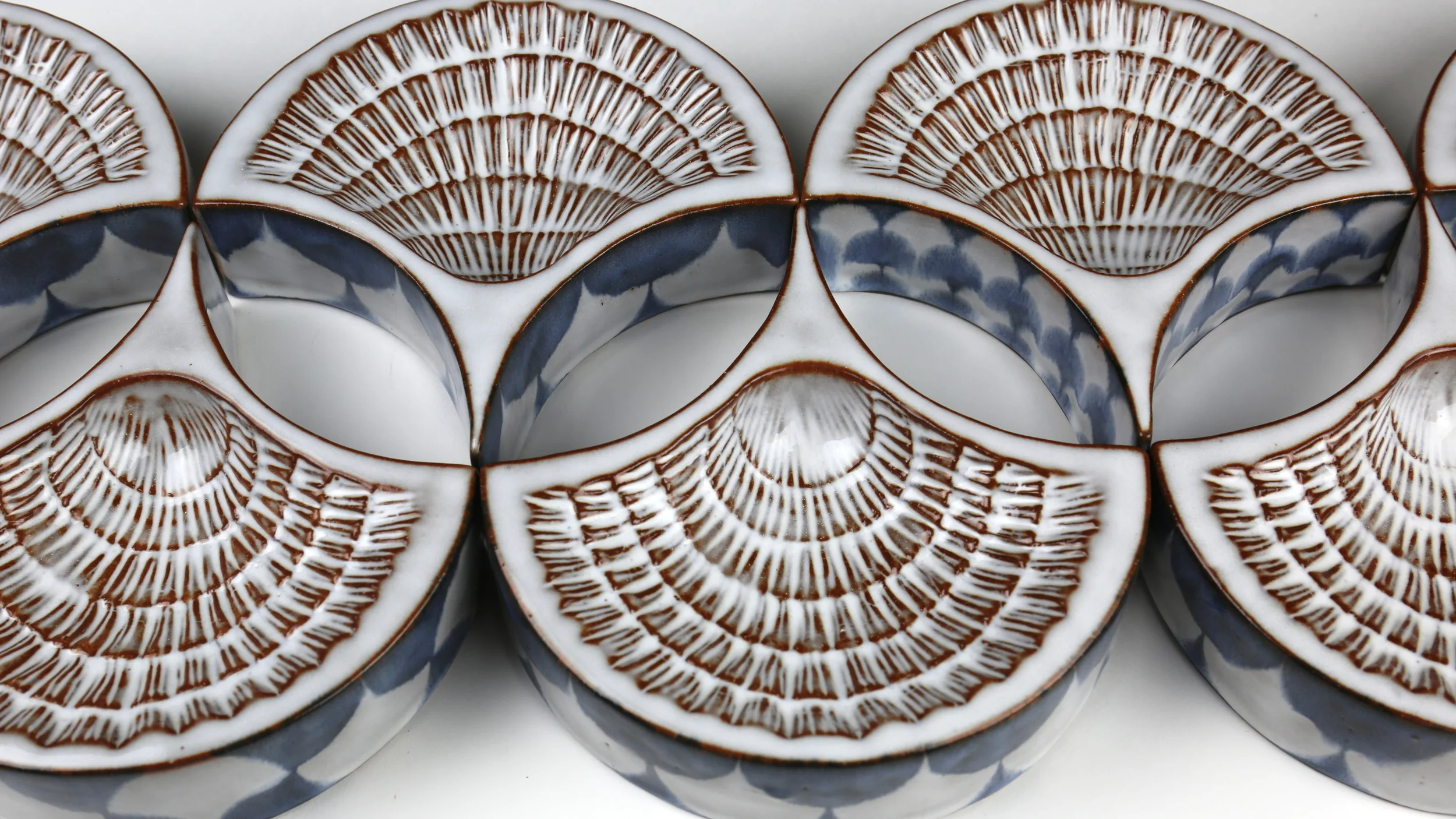 Tessellating Epergne Dishes