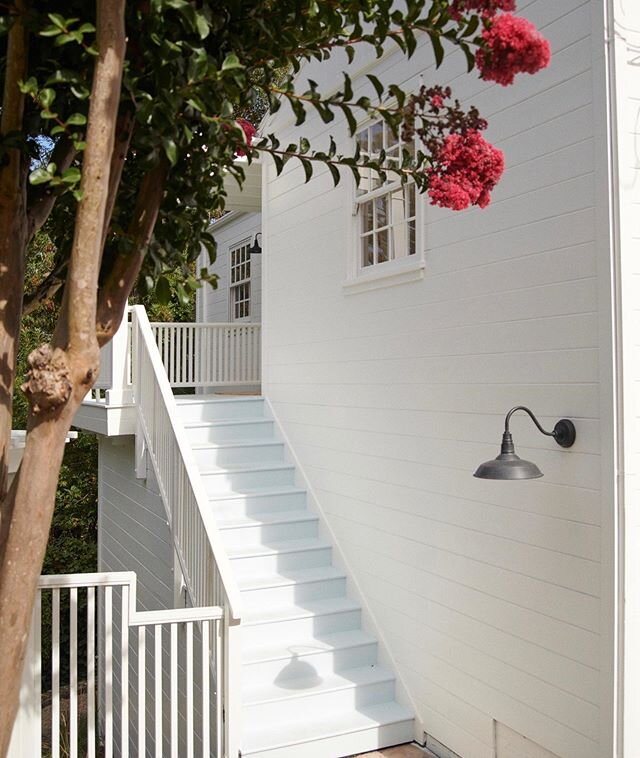 How pretty are these super subtle, pale blue stairs? Swipe left to see the whole-house view and &ldquo;before&rdquo; 🌸

This is from one of my past listings, a sweet farmhouse in Mill Valley (about 10 min North of the Golden Gate Bridge / SF). Trans