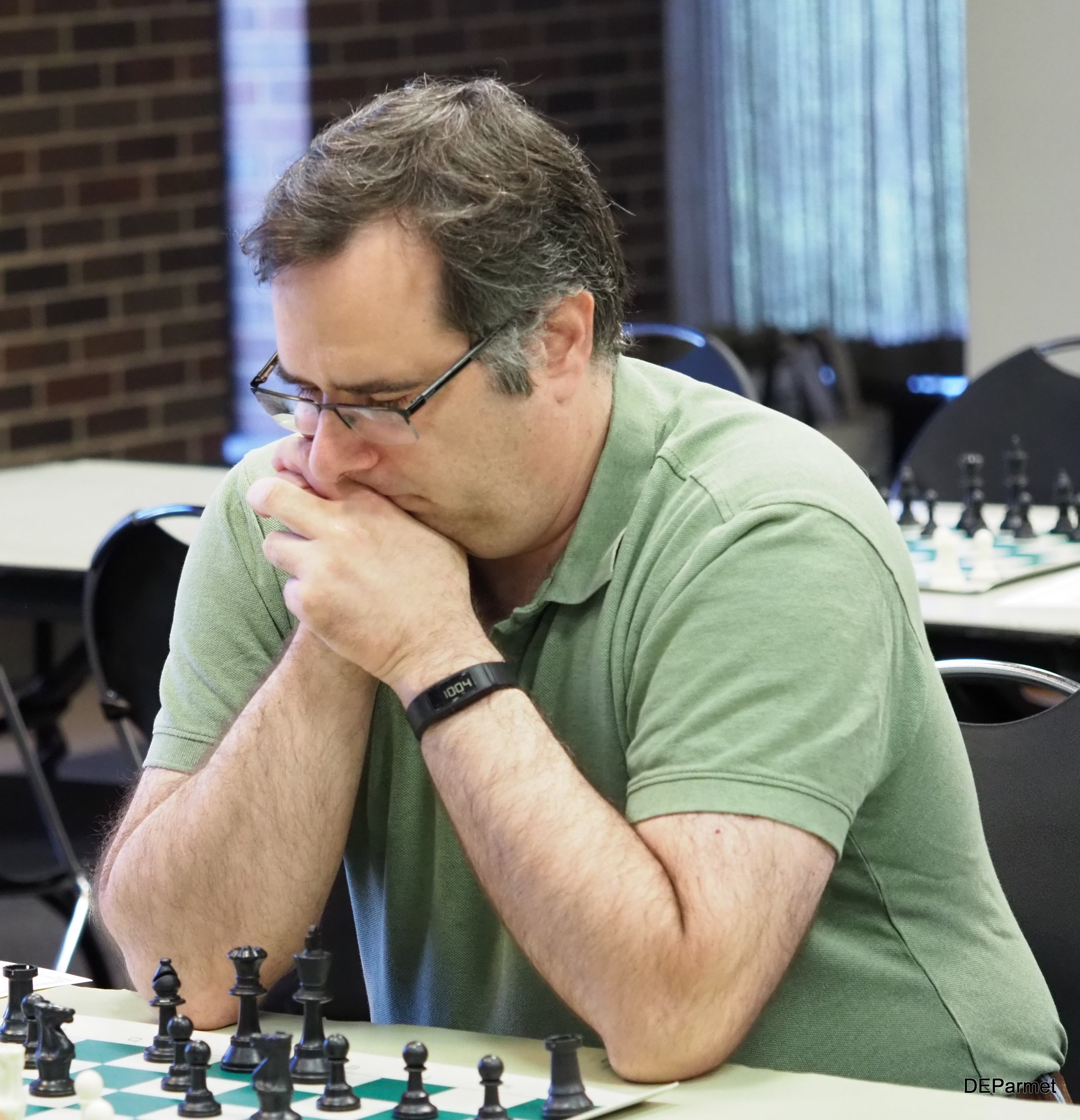 Current events have kept Solicitor General David Franklin busy, but he found time to play a couple nice games.