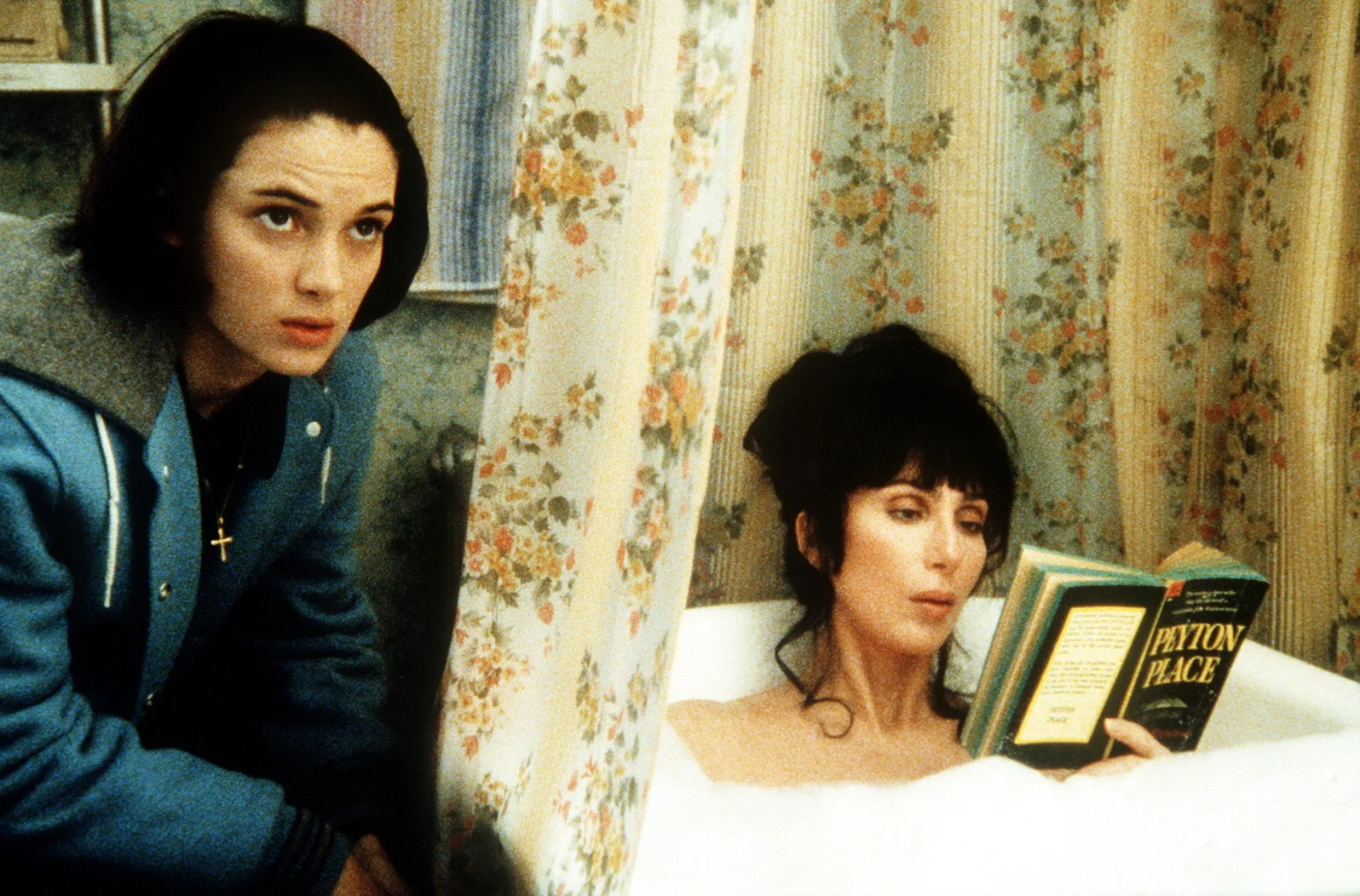 Mermaids (1990)