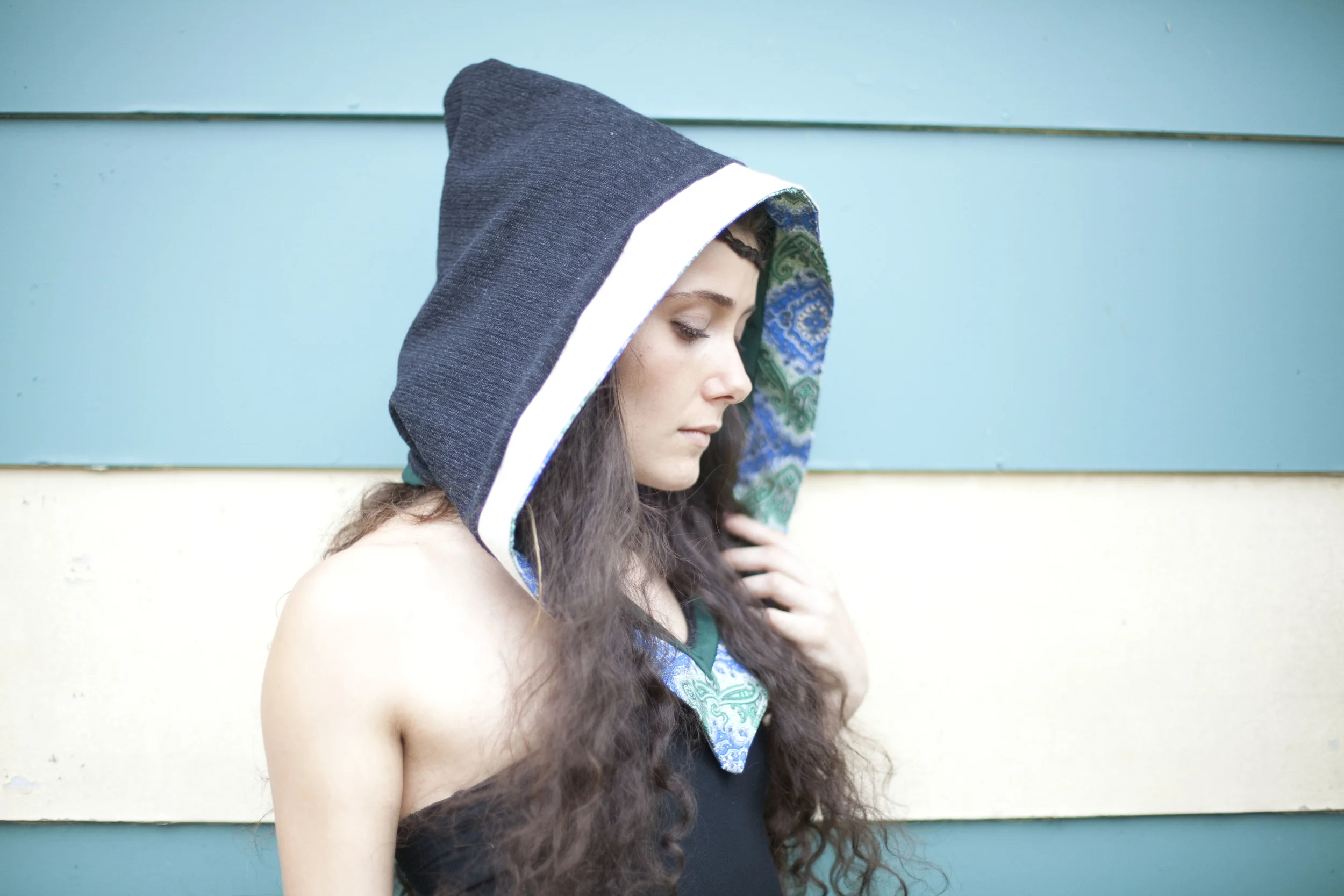 small hood model Na'ama Ella Asido Photographer Ruslan Tumash 