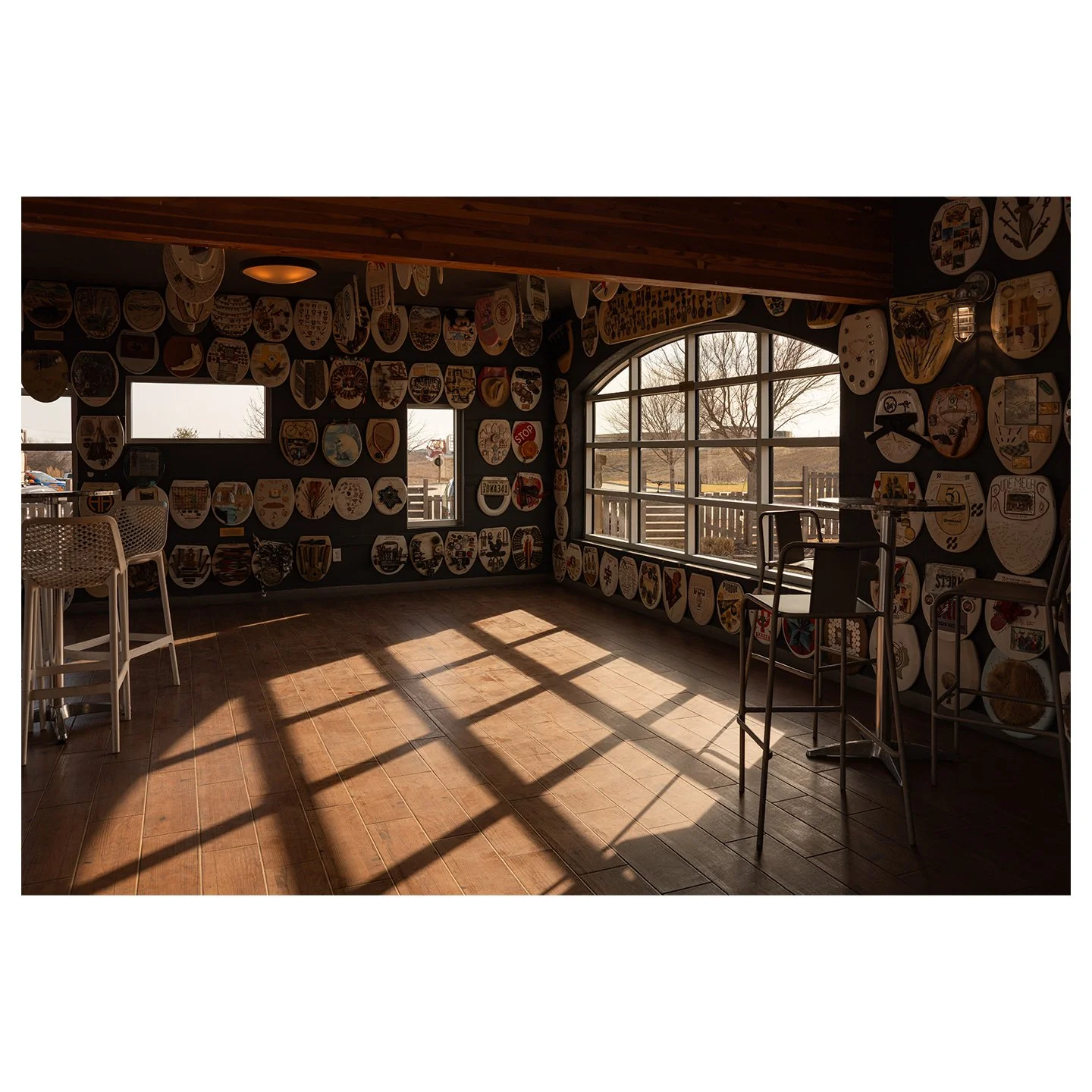 Found in February

#nightphotography #travel #dallas #grapevine #colors #light #street #snaps #sunset #art