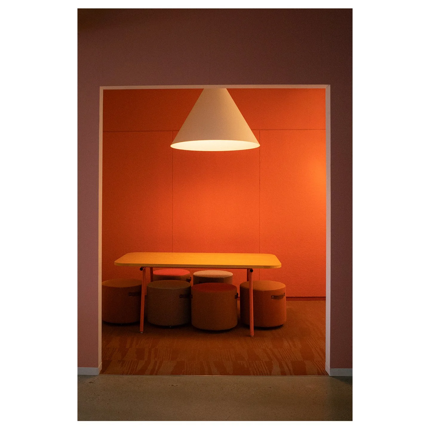 In the quiet afternoon hours.

#interior #urban #ricoh