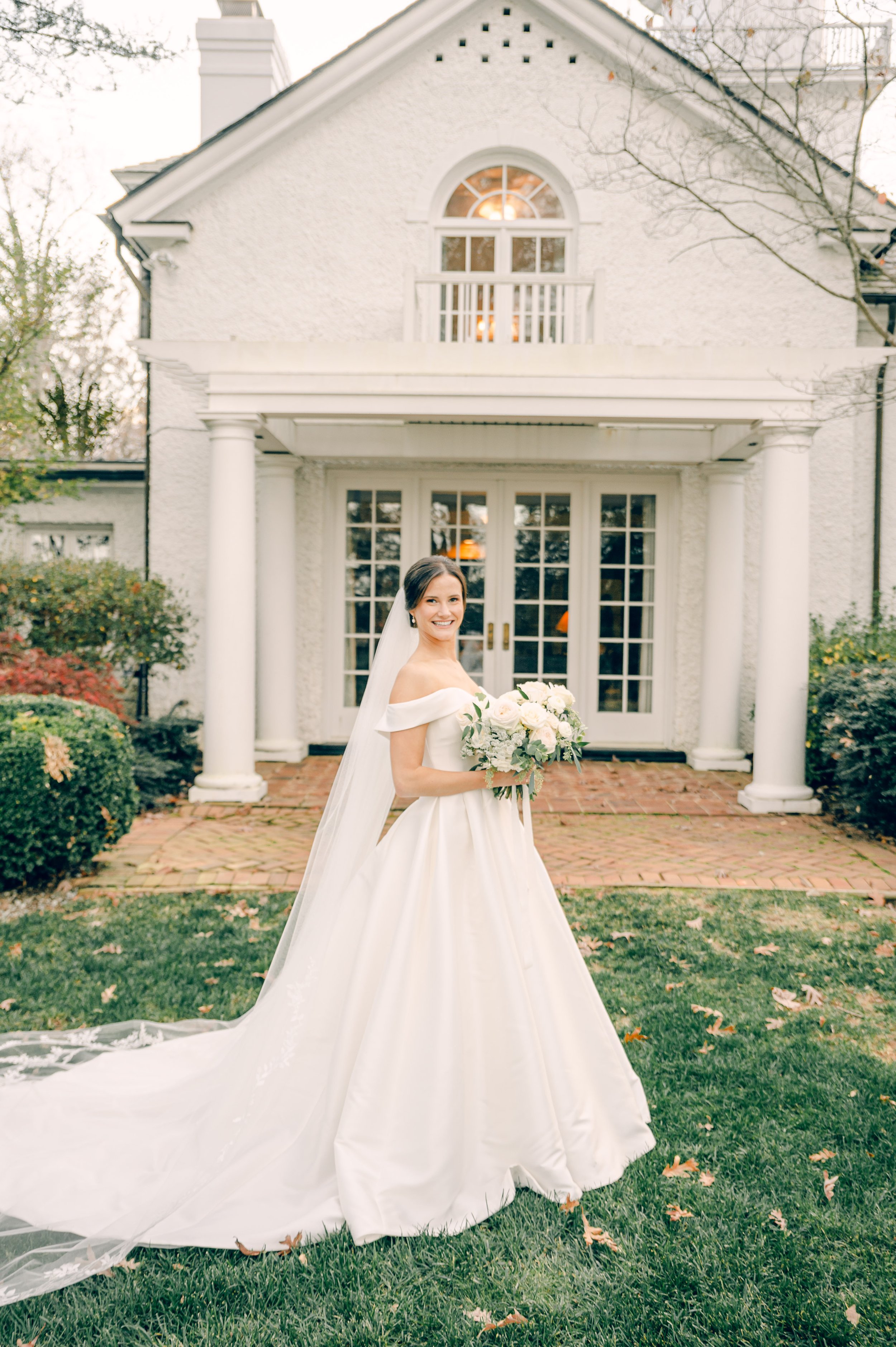 keswickvineyardcharlottesvillevirginiaweddingphotographersarahhouston-509.jpg