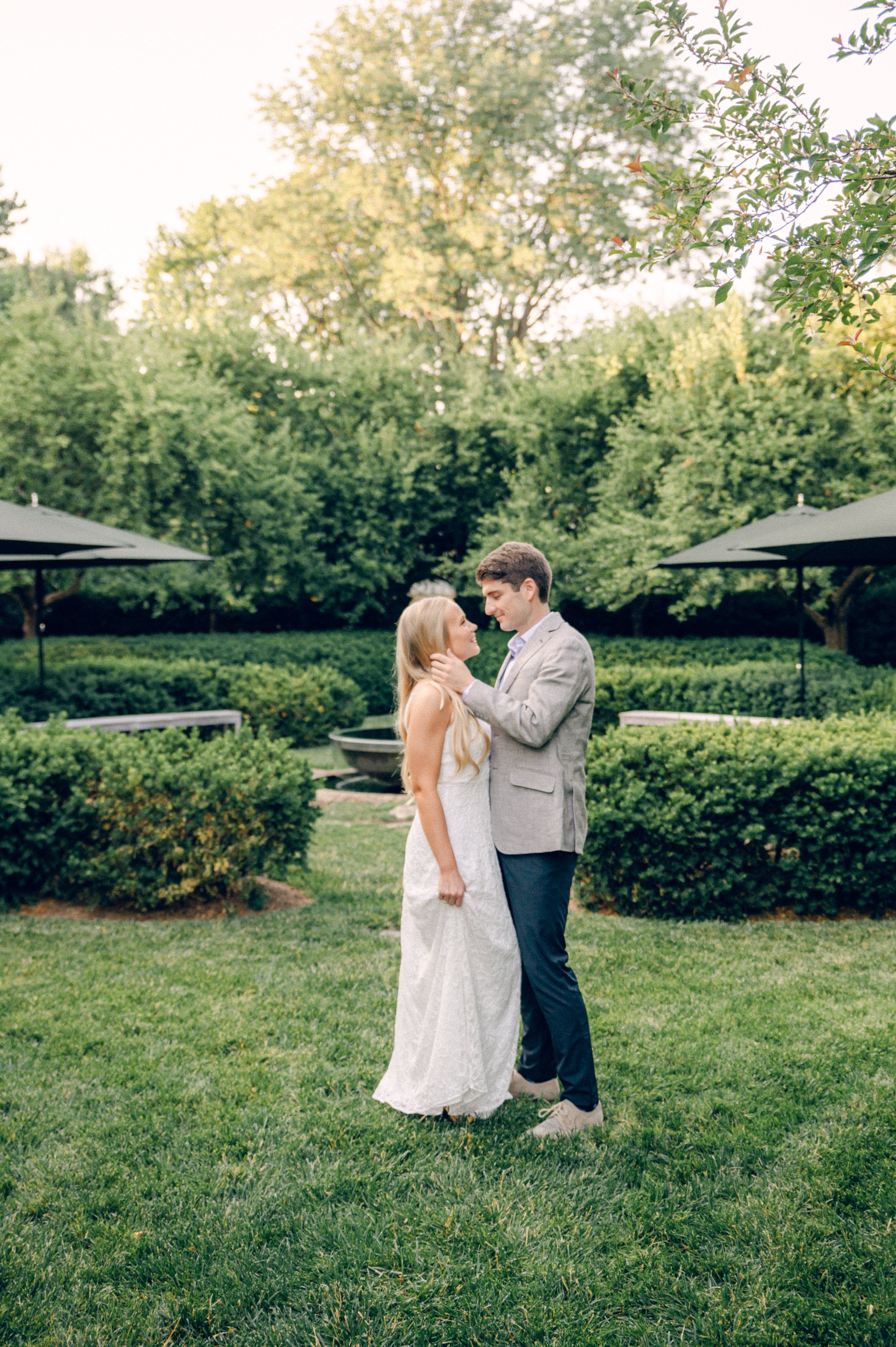 waterperryfarmcharlottesvillevirginiaweddingphotographersarahhouston-28.jpg