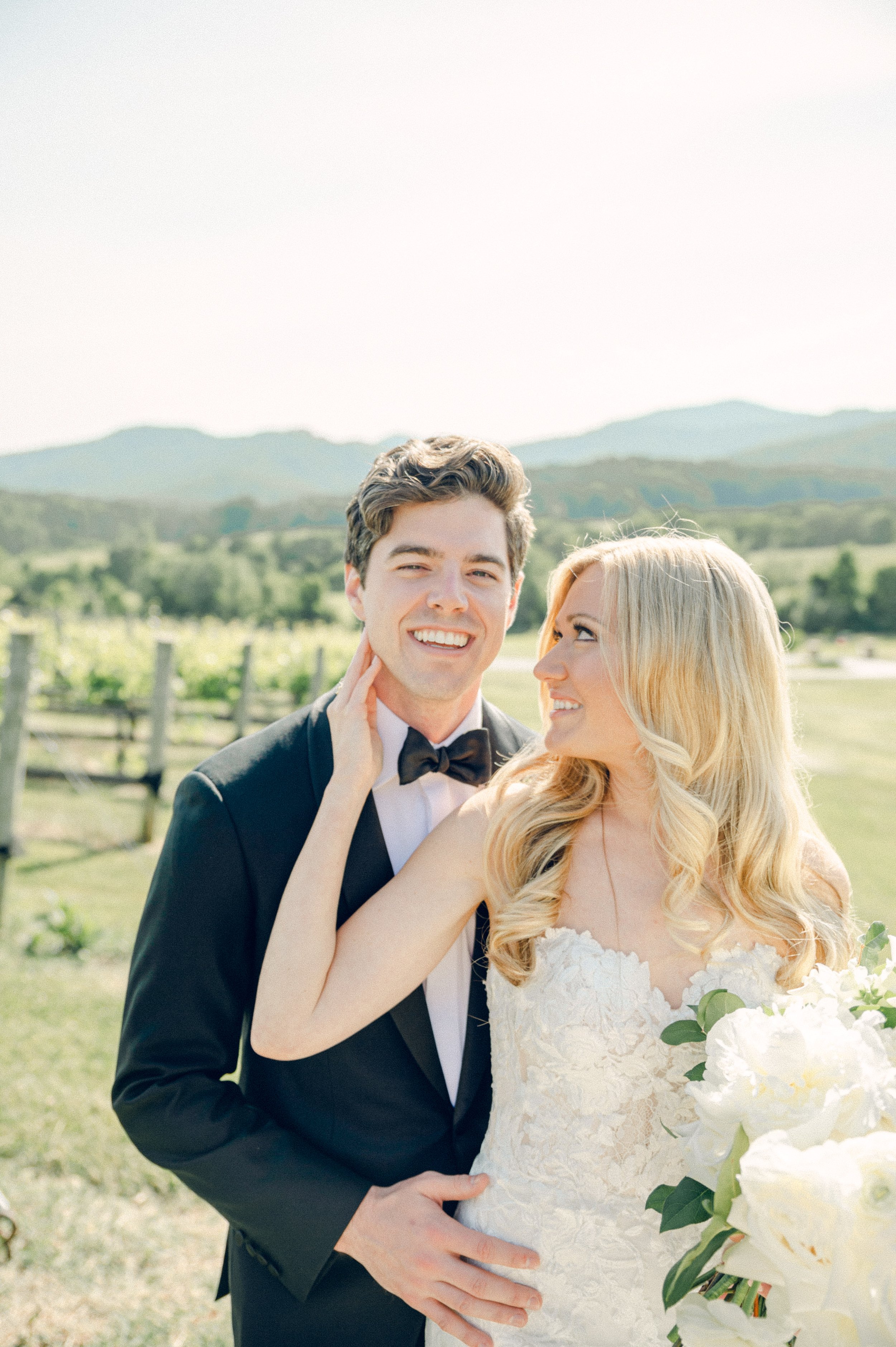 pippinhillvineyardcharlottesvillevirginiaweddingphotographersarahhouston-167.jpg