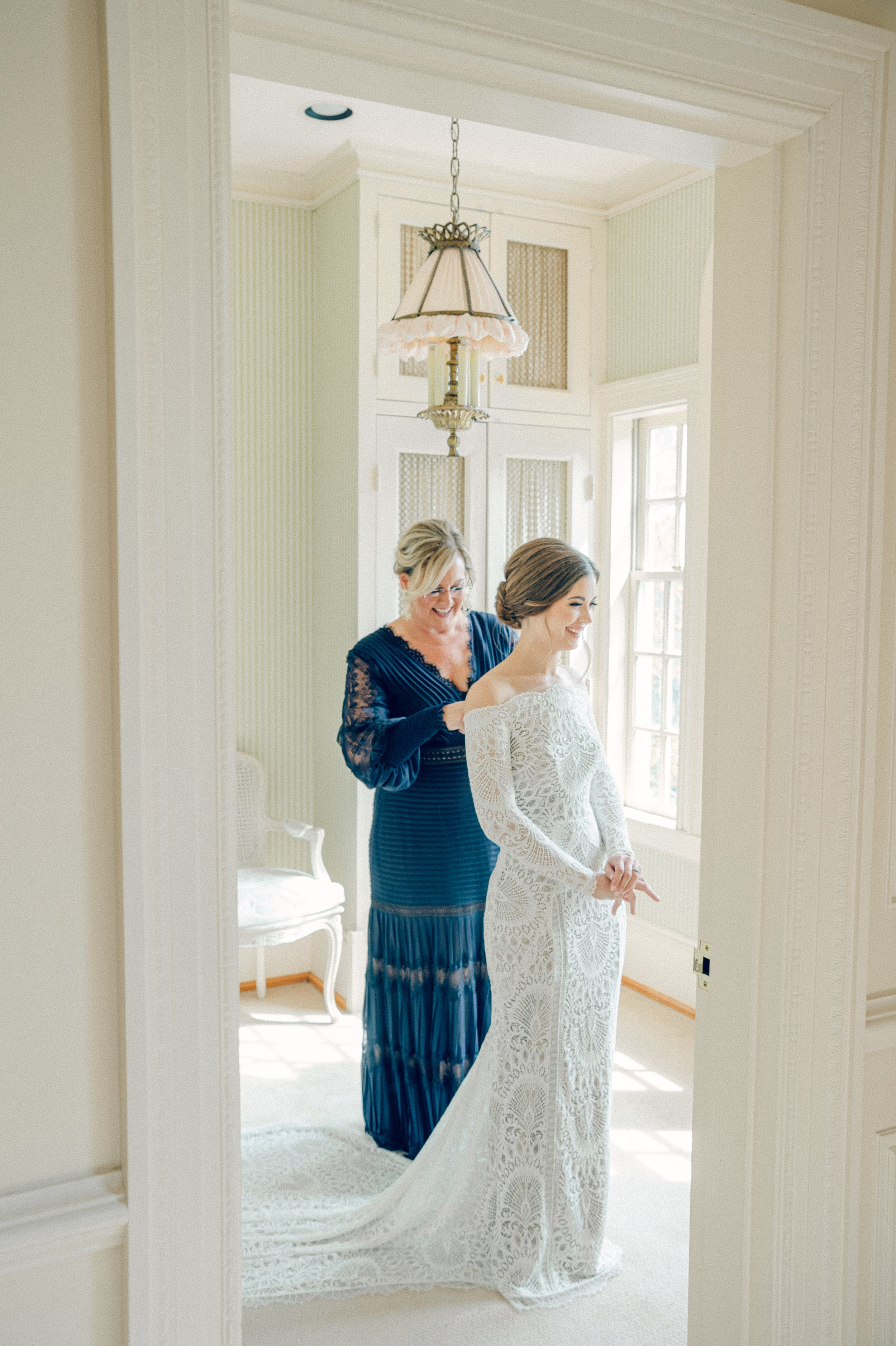 greatmarshcharlottesvillevirginiaweddingphotographersarahhouston-100.jpg