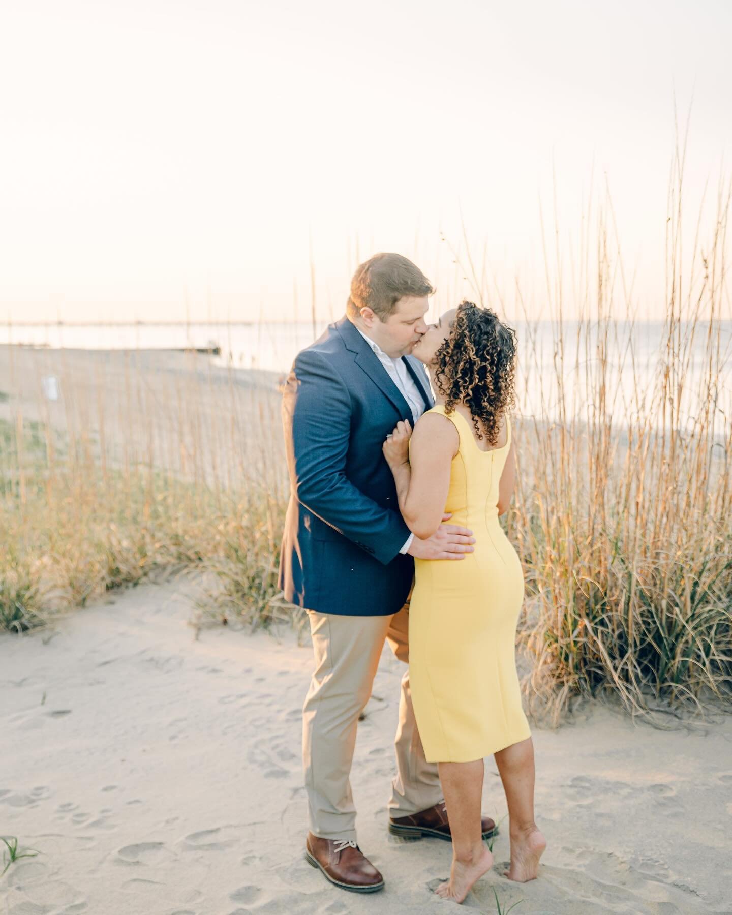 Sunset Beach vibes for K&amp;C&rsquo;s engagement session ✨🥂
.
.
.
#virginiabeachphotographer #virginiabeachwedding #virginiaweddingphotographer #virginiawedding #virginiabride #vawedding #vaweddingphotographer #dcweddingphotographer #dcwedding #ric