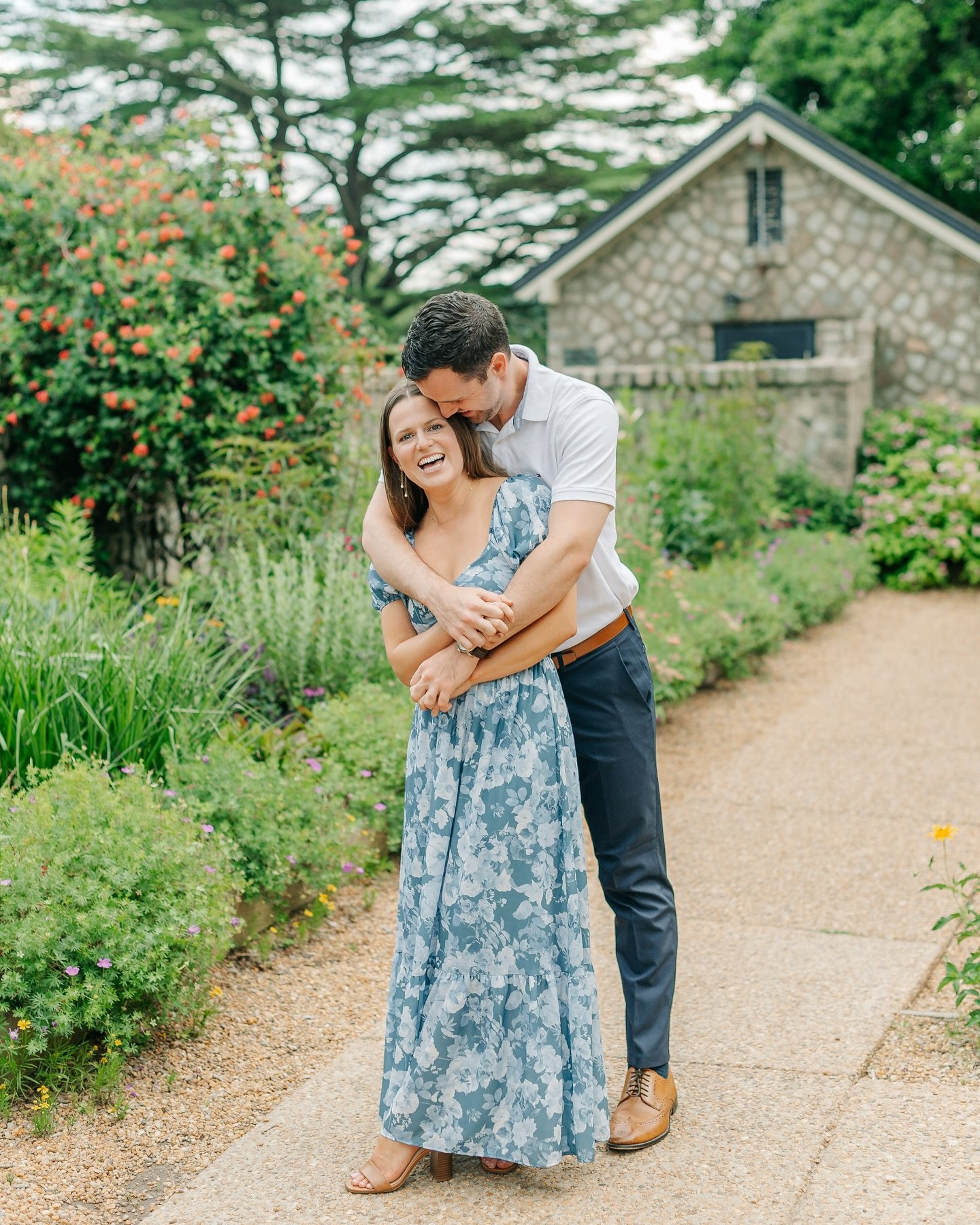 M+Q met me at Maymont for their engagement portraits &amp; despite the heat (&amp; impending rain) we really curated some GORGEOUS photos. I am so grateful to have been chosen to tell their beautiful love story &lt;3
.
.
.
#richmondweddingphotographe