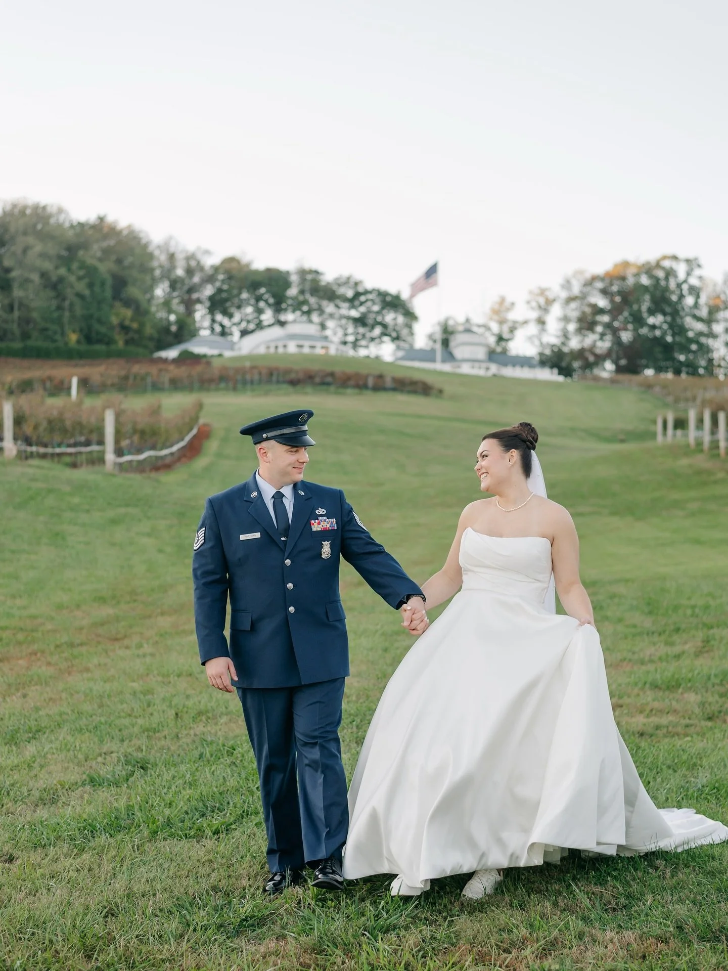 Catching up from the weekend&hellip;or rather trying at least. Celebrated M+R in cville with the bestest vendor team ✨🥂 it was so sweet to see M so incredibly happy, her tears and laughter really made the day even more special! I can&rsquo;t wait to