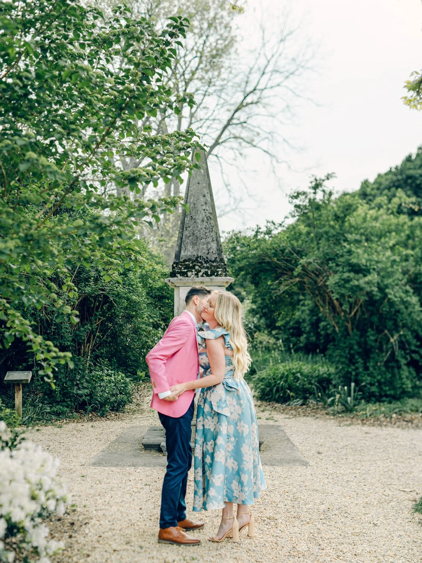 Not only are historic places GORGEOUS, they are filled with so many stories. The walls hold unto memories and remind us of a time that was much simpler. Back before social media and the demands of life, it was more meaningful. For a moment your life 