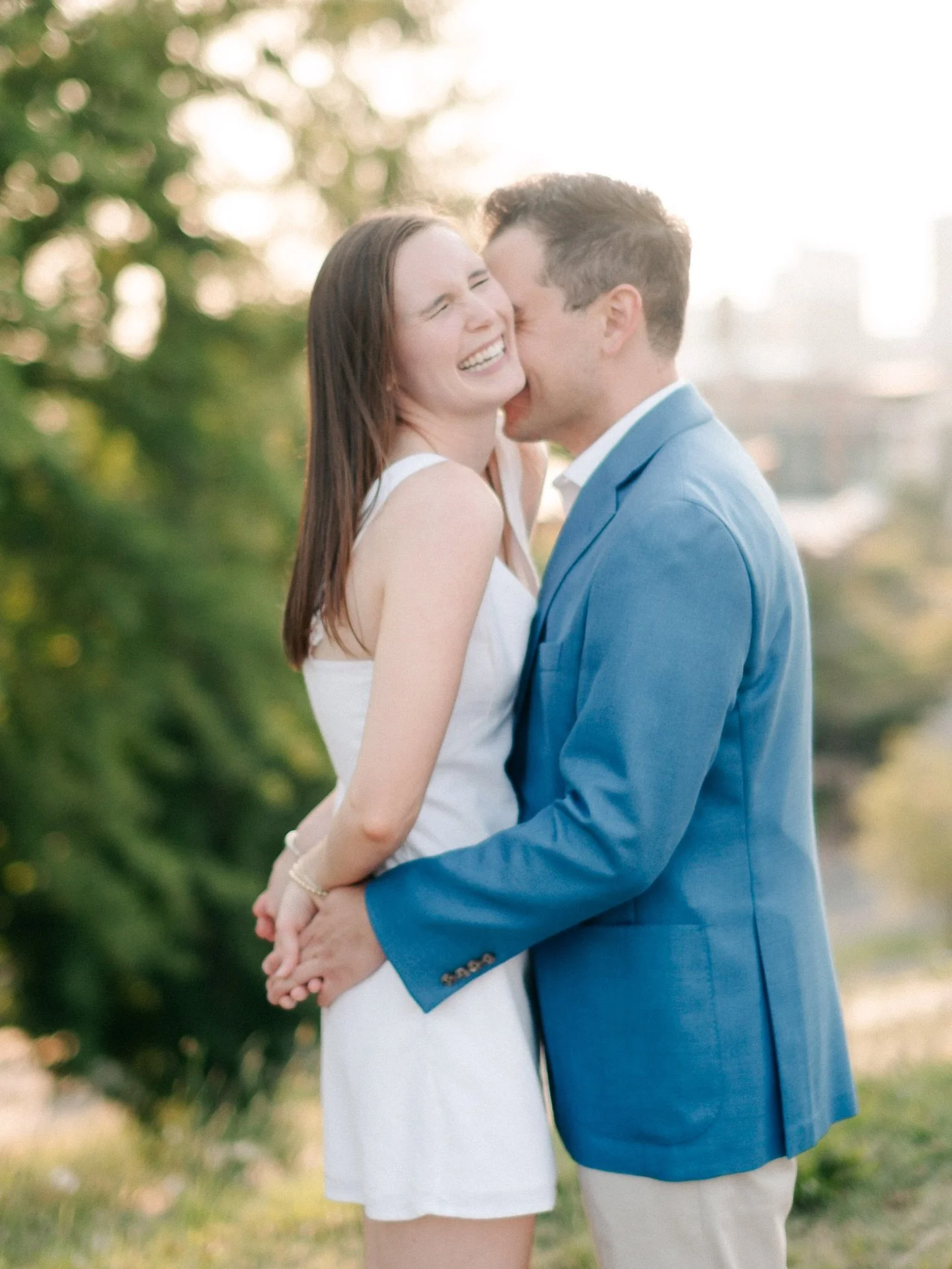 This little area in RVA is one of my favorite places for engagement photos, it isn&rsquo;t super crowded and it&rsquo;s surrounded by the most quintessential little homes that make your date night feel even more intimate. The light, gardens and gates