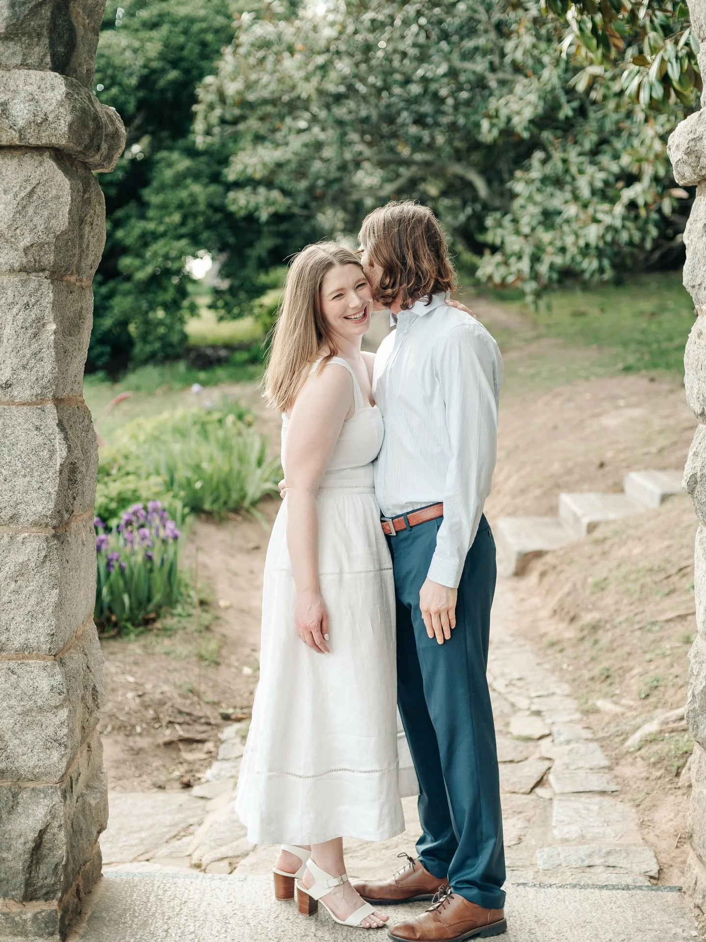 Happy Spring Engagement season ✨💗💐

#virginiawedding #virginiaweddingphotographer #charlottesvilleweddingphotographer #richmondweddingphotographer #rvaweddingphotographer