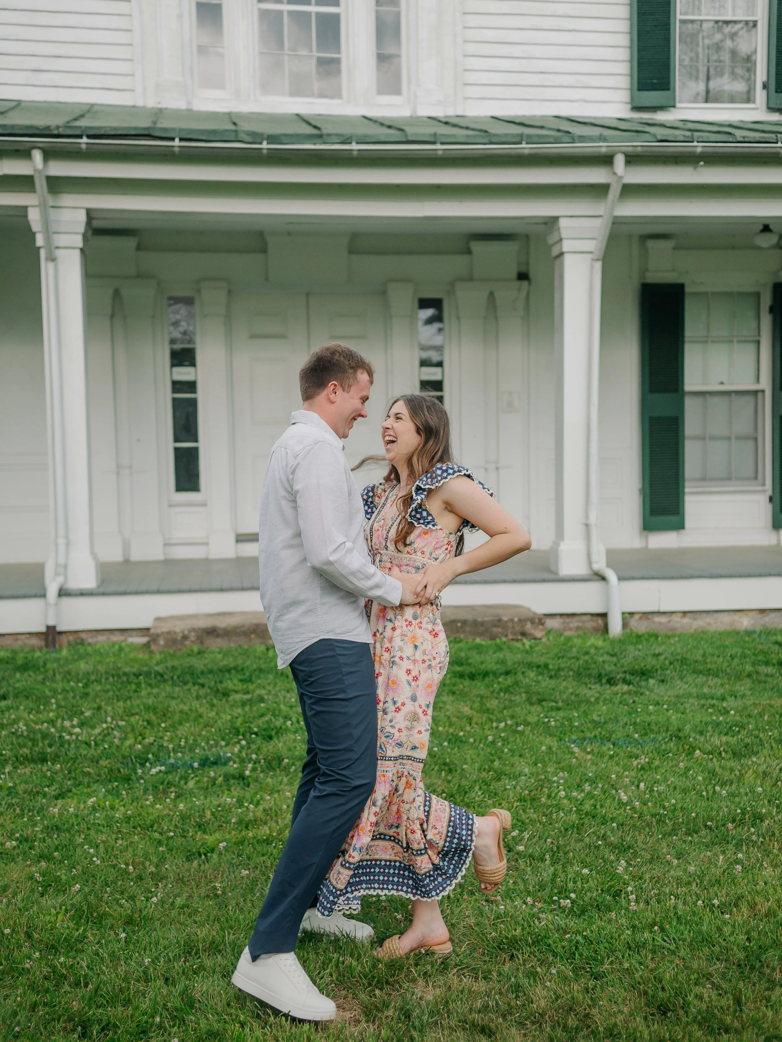Back at VT with these two cuties for their engagement session! Not pictured: the downpour that started 10 min after we finished 🤌🏻 lucky break!
#virginiaweddingphotographer #virginiaweddings #vaweddingphotographer #vaweddingphotographer #charlottes