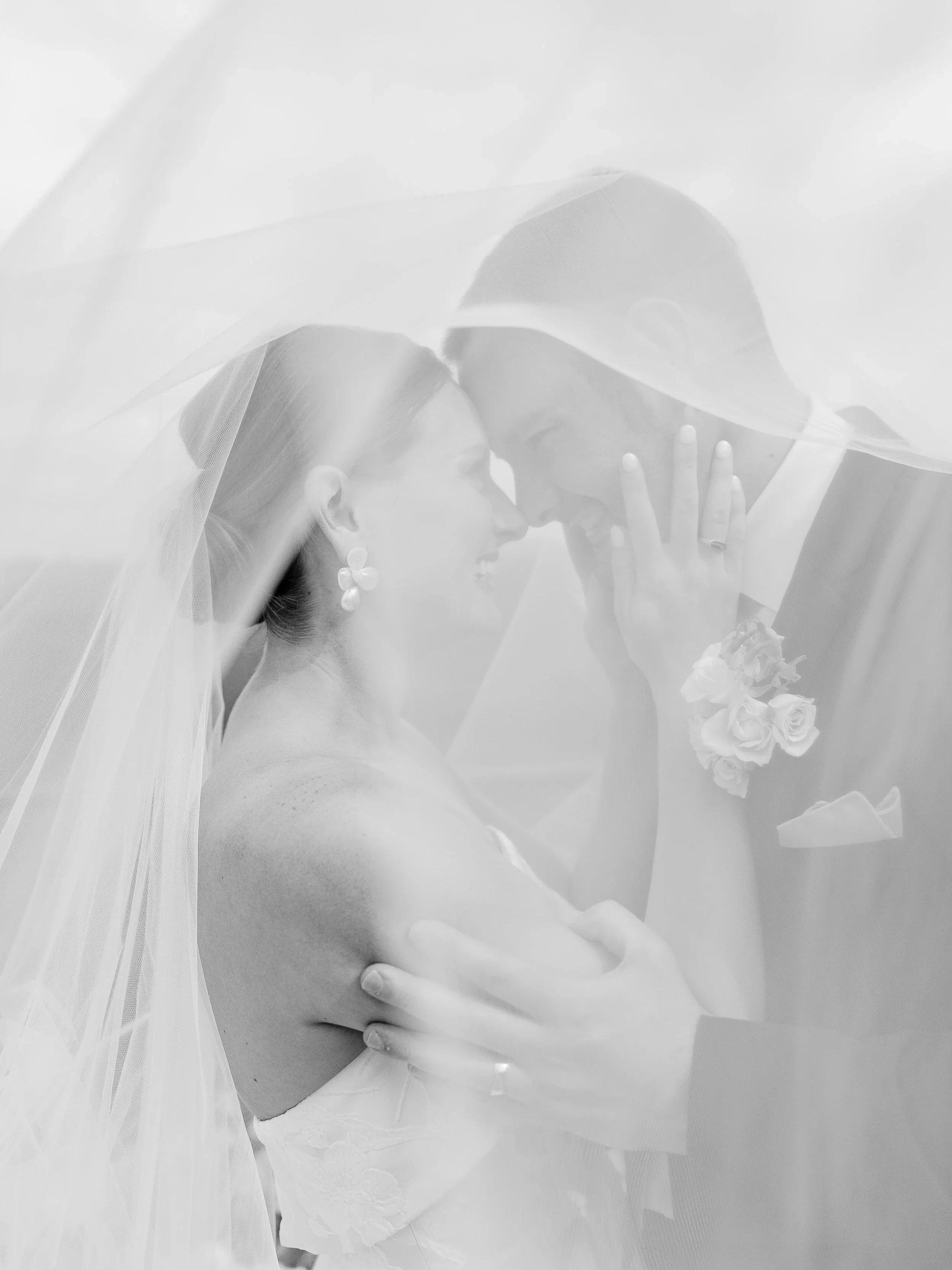 thetrilliumvenuetennesseecharlottesvilleweddingphotographersarahhoustonphotography-856.jpg