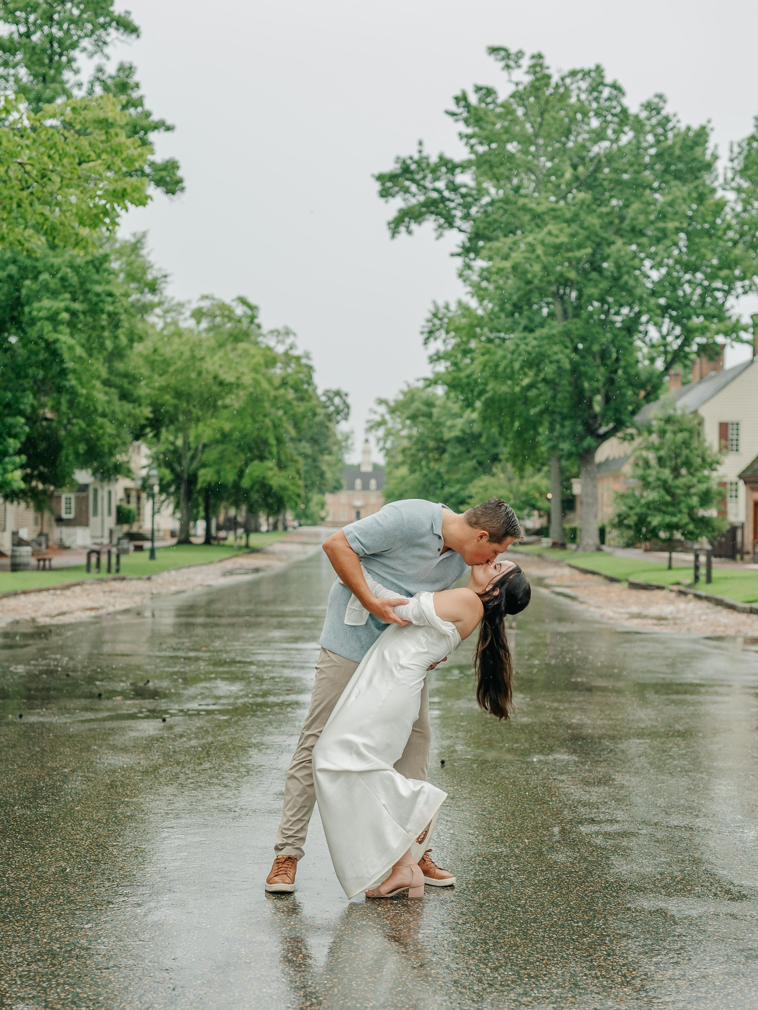POV: It rains for your engagement session&hellip; and somehow they become your favorite photos. 🤍

A little rain wasn&rsquo;t going to stop these two (or me) Instead, we popped champagne, wandered through one of my favorite historic locations, found