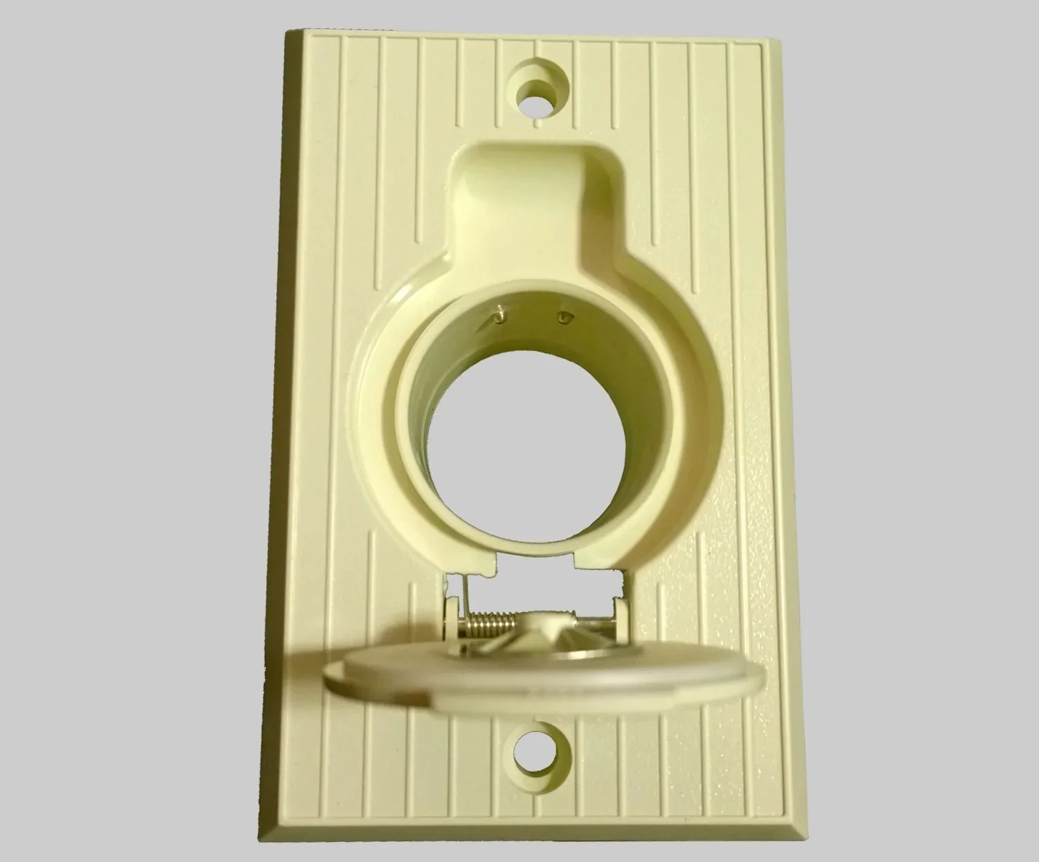 wall+plate04.jpg