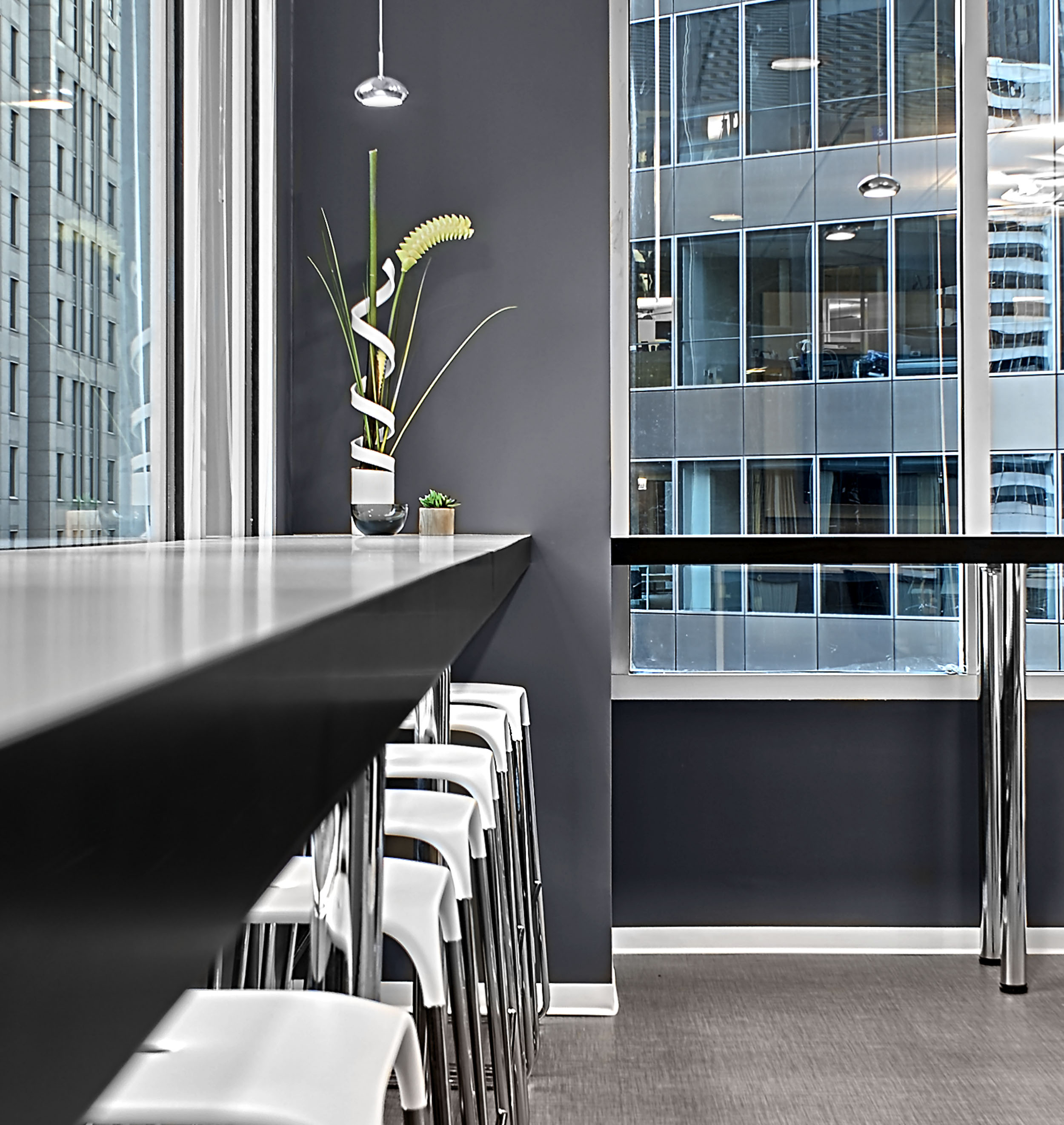 chicago law firm lounge 