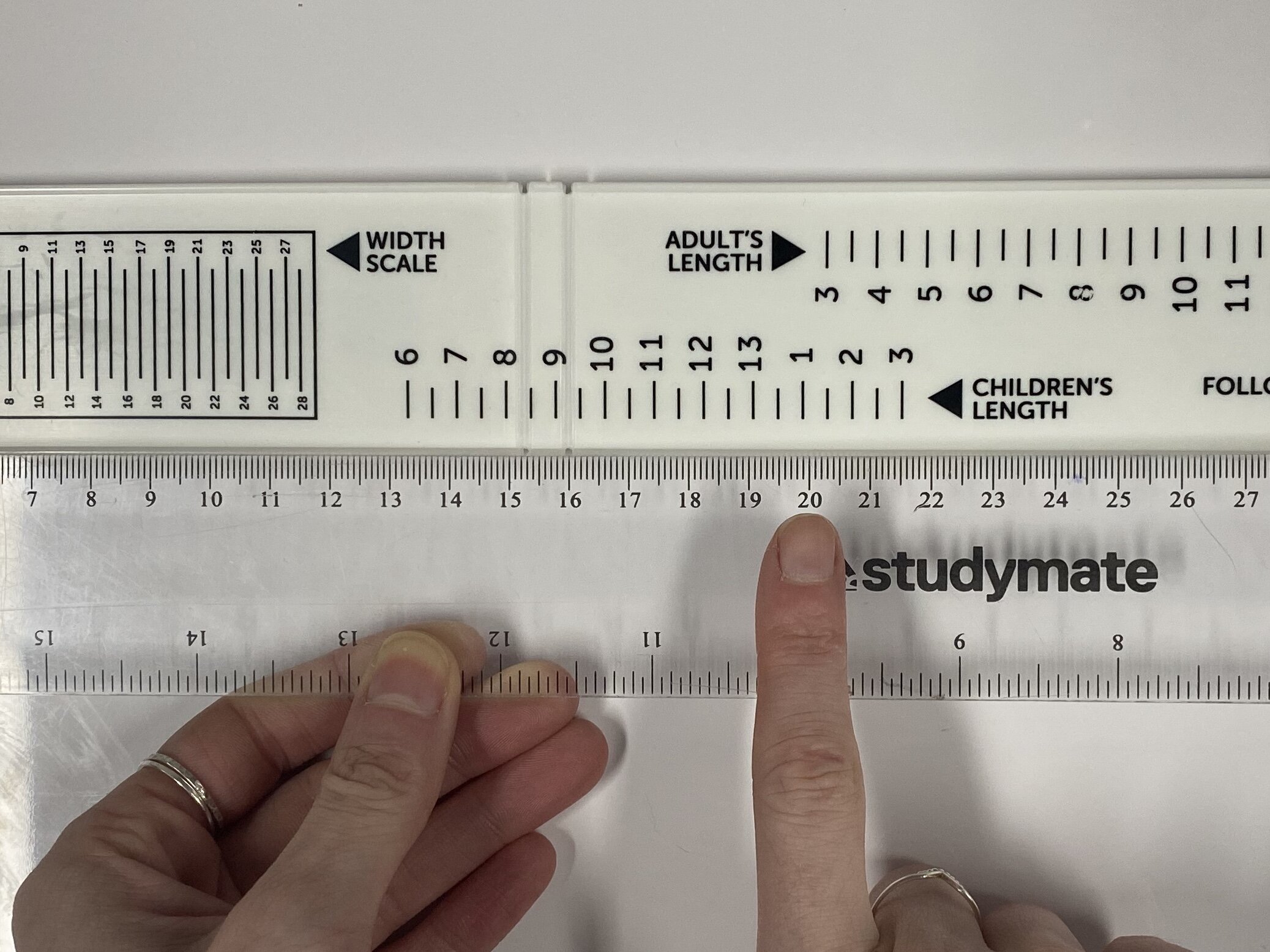 if the dancer measures 20 cms in length, they will likely be a size 2 mdm
