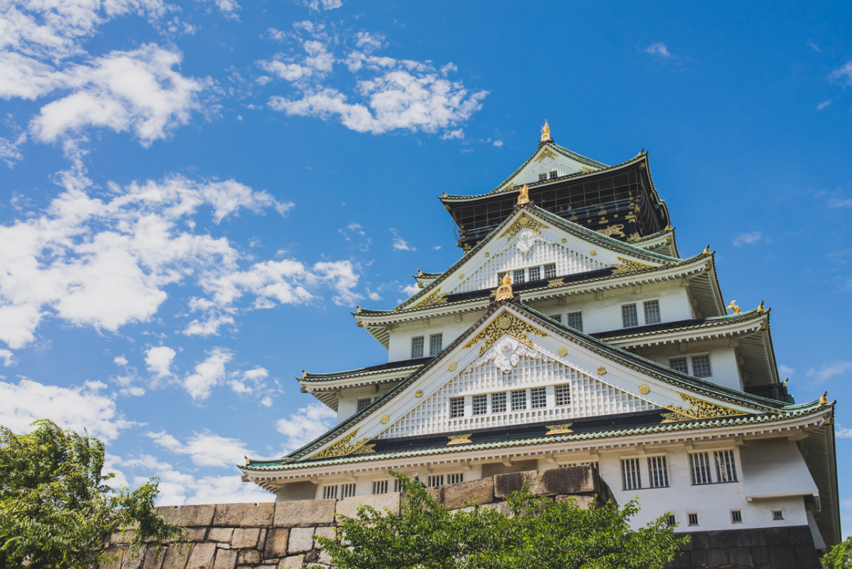 Osaka Castle, Japan www.somethingaboutyourlove.com