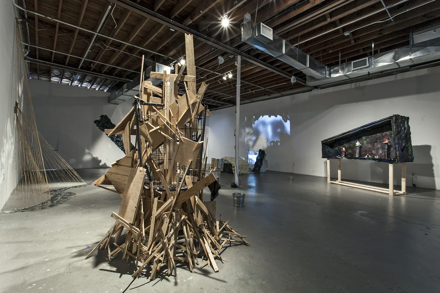 LOCUST PROJECTS THE (L.A.B.) LOCUST ART BUILDERS